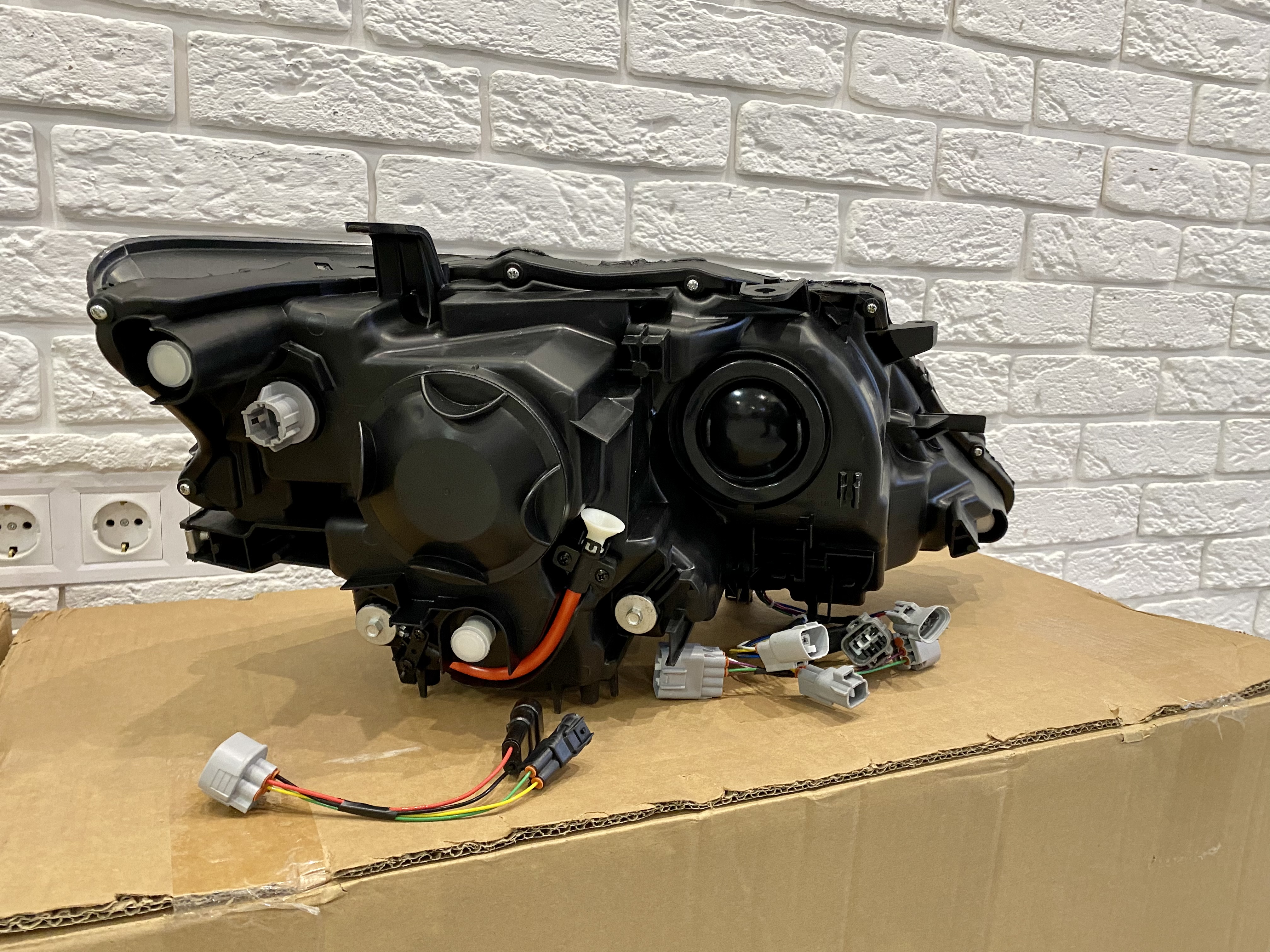 Фари Full LED 3 лінзи Lexus RX 350/450H 2012-2015 у стилі рестайлінг 2020 5