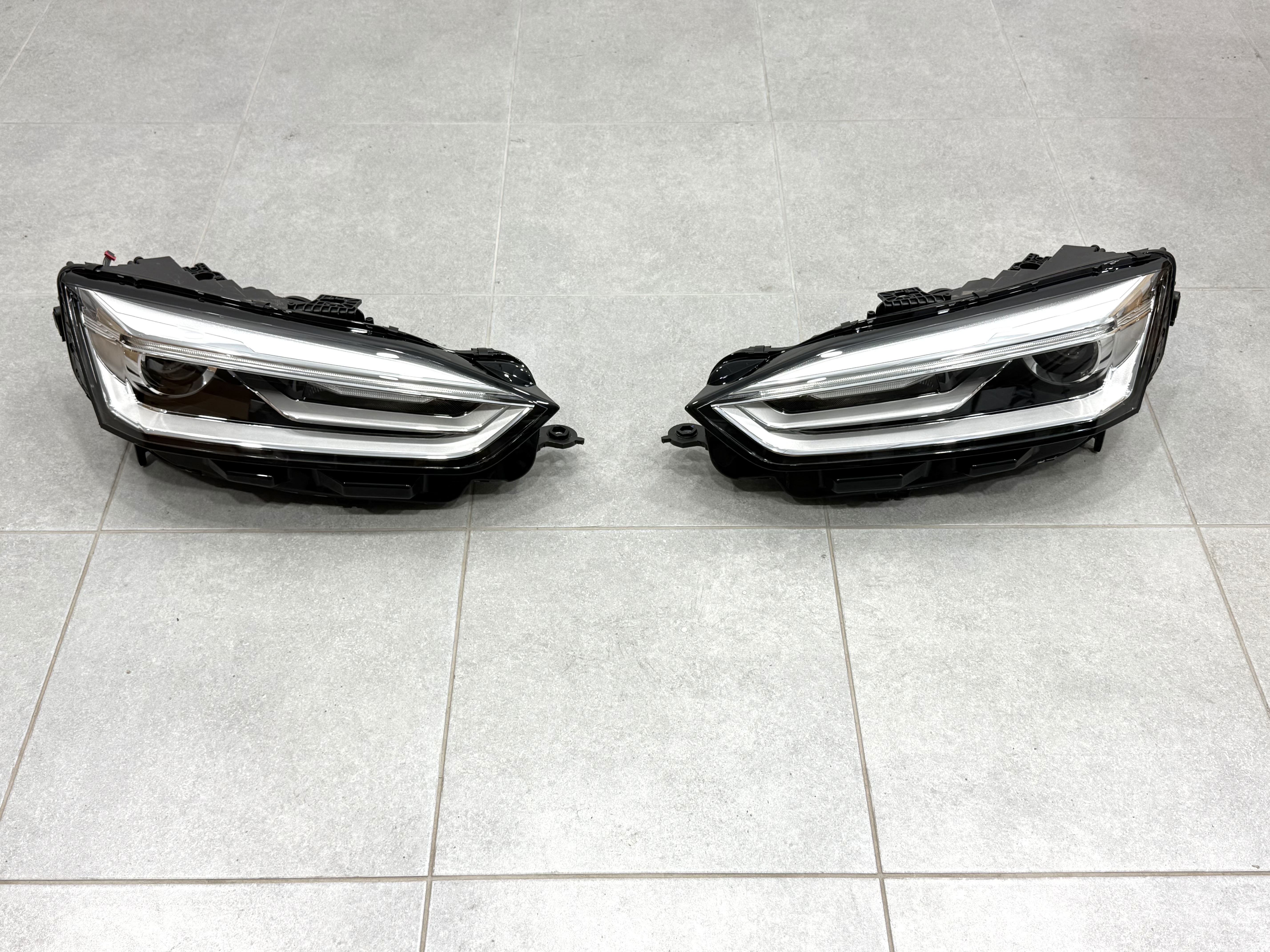 Фари ксенон для AUDI A5 B9 2016-2020 2шт. 2