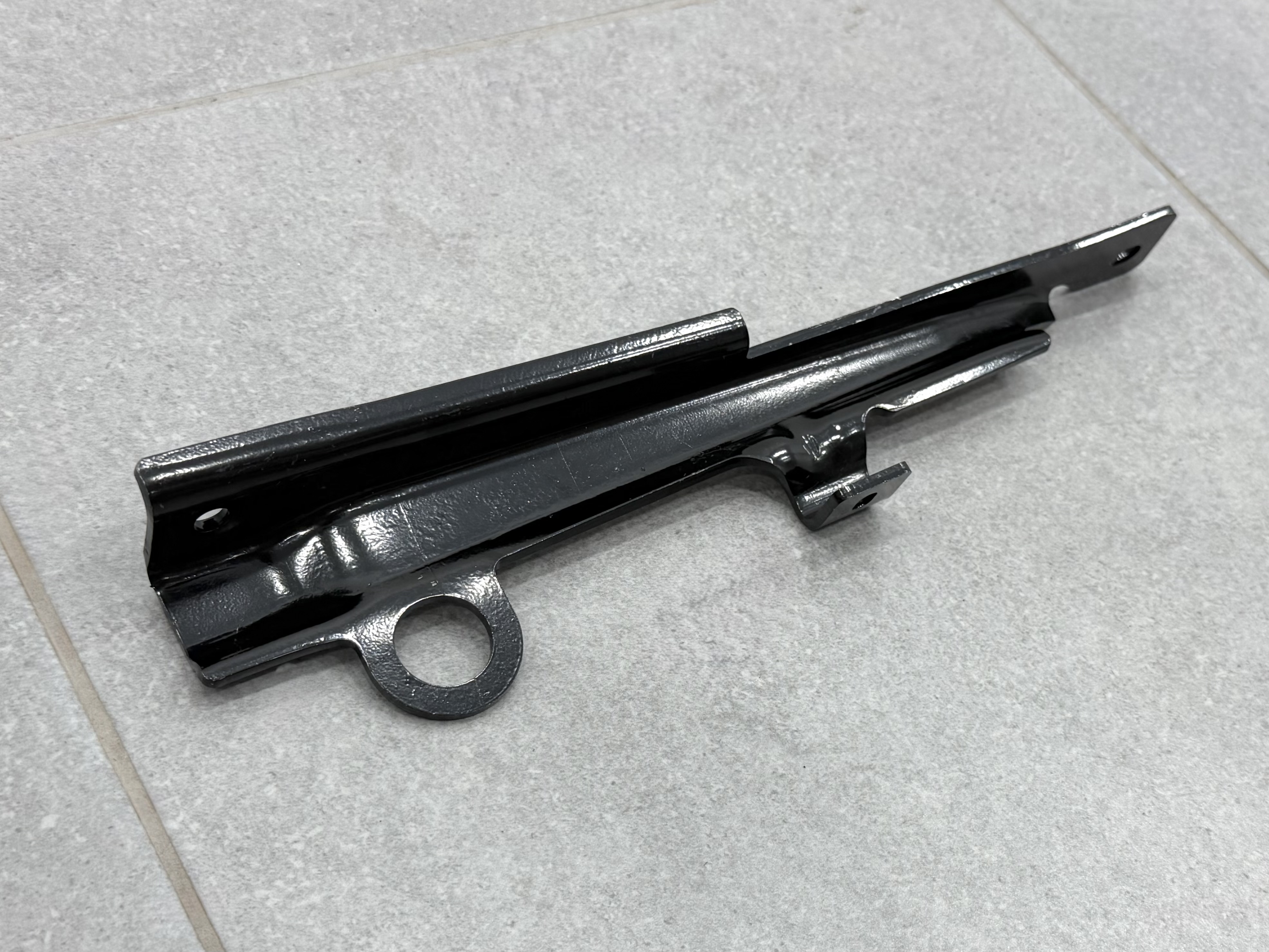Кронштейн лонжерона лівий 51117422227 для BMW 3 series G20 G21 5
