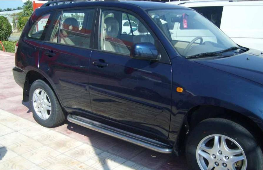 Бокові пороги Premium (2 шт., нерж.) Ø60 4