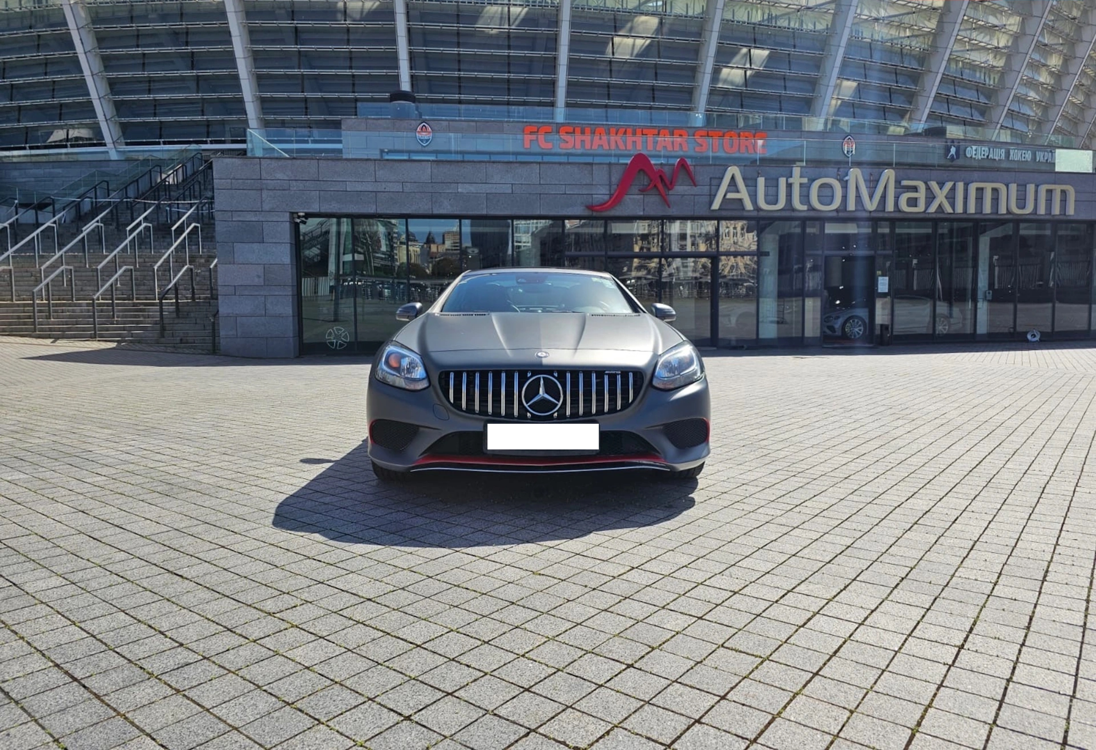 Решітка радіатора (GT Chrome Black) на Mercedes-Benz SLC-Class R172 2016-2020 року 5