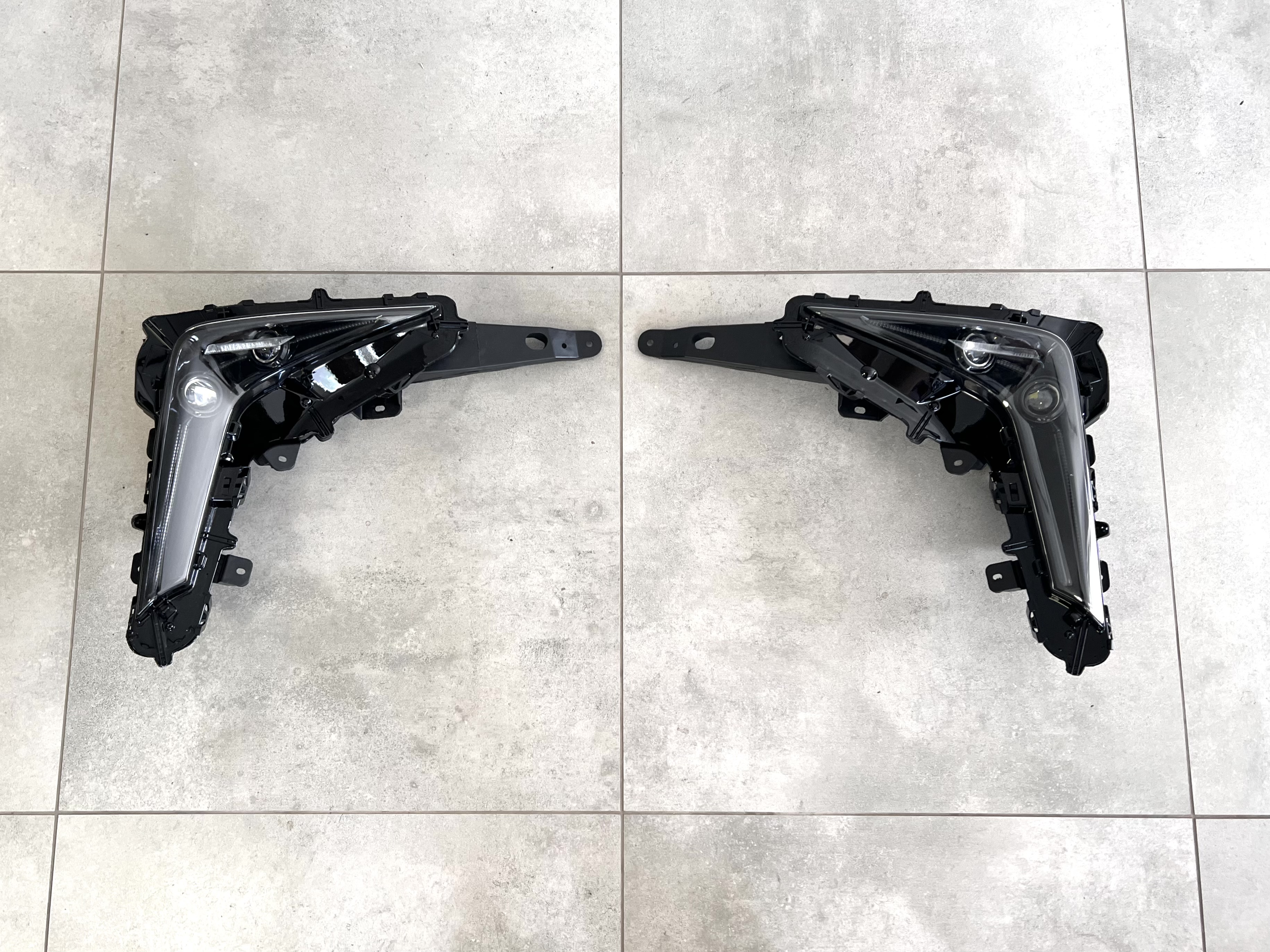 Протитуманні фари Superior Black Lexus LX 570 2016-2022 2шт 3