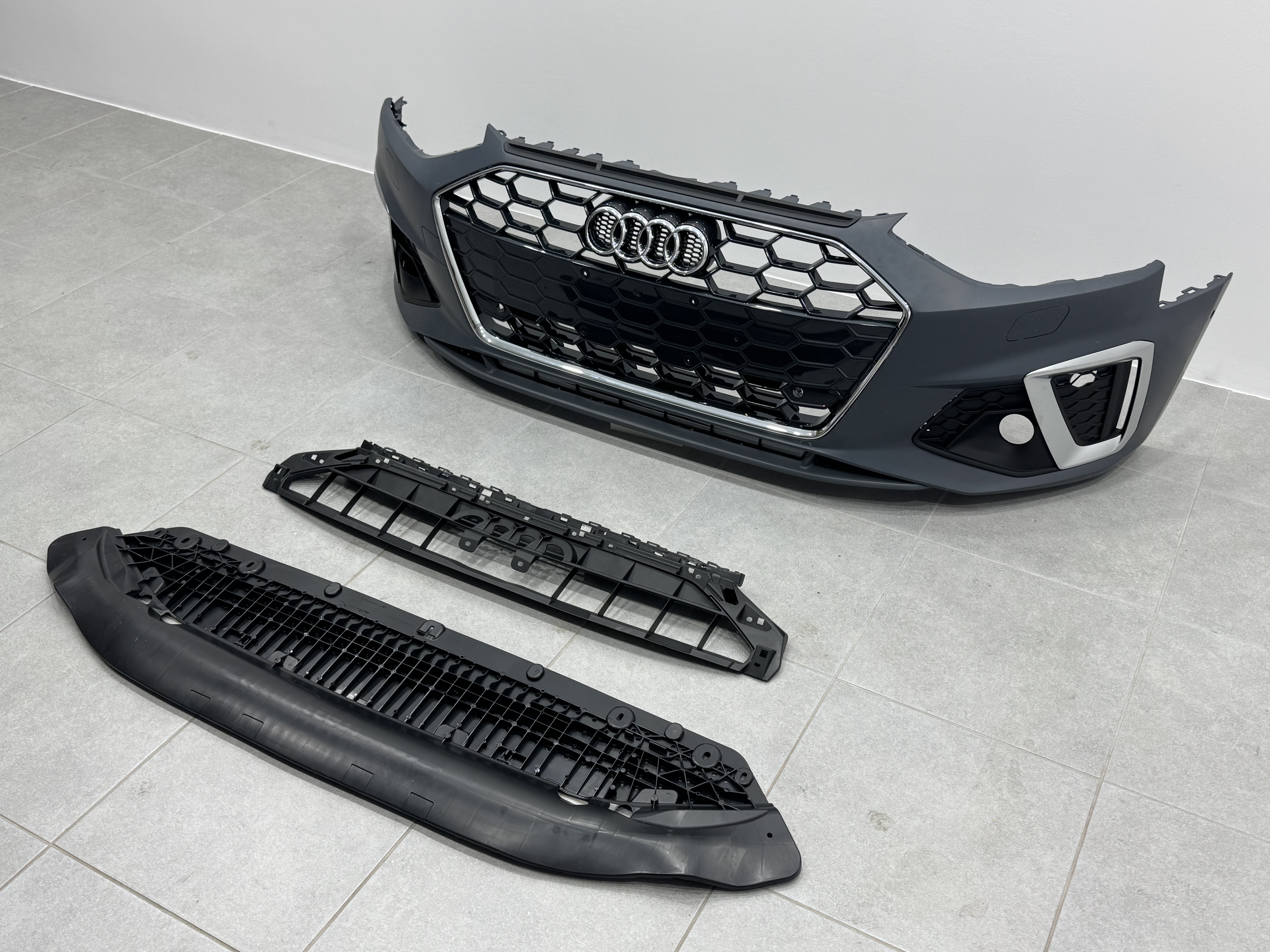 Бампер передній у зборі S-Line ХРОМ для Audi A4 B9 2020-2023 4