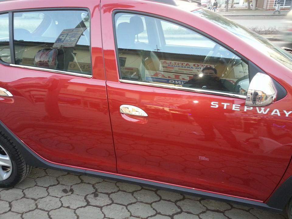 Накладки на ручки Renault Sandero 2012- (нержавіюча сталь) 4
