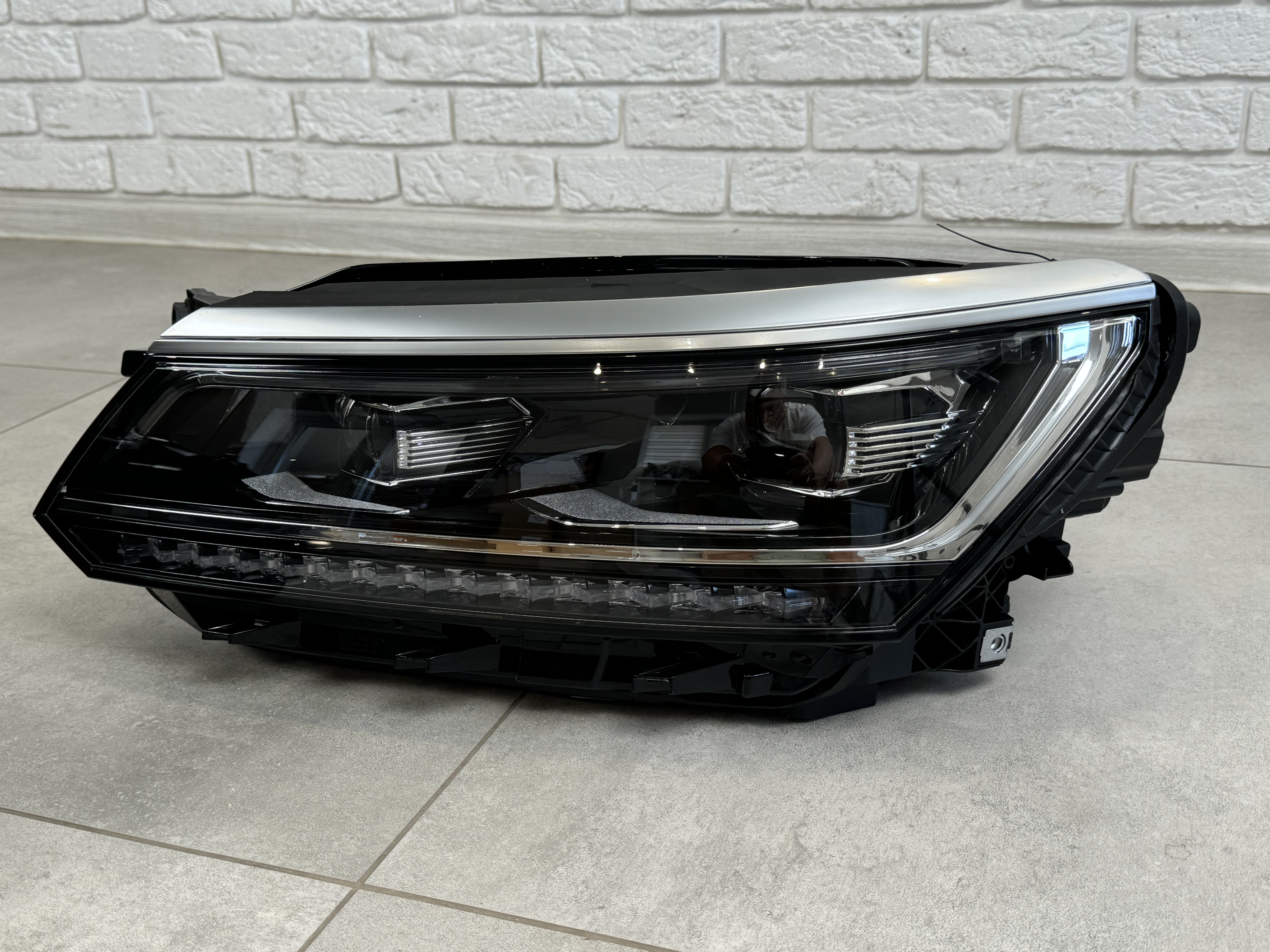 FULL LED фари для Volkswagen Passat USA B8 2016-2019 (комплектні ліва + права 2шт.) 5