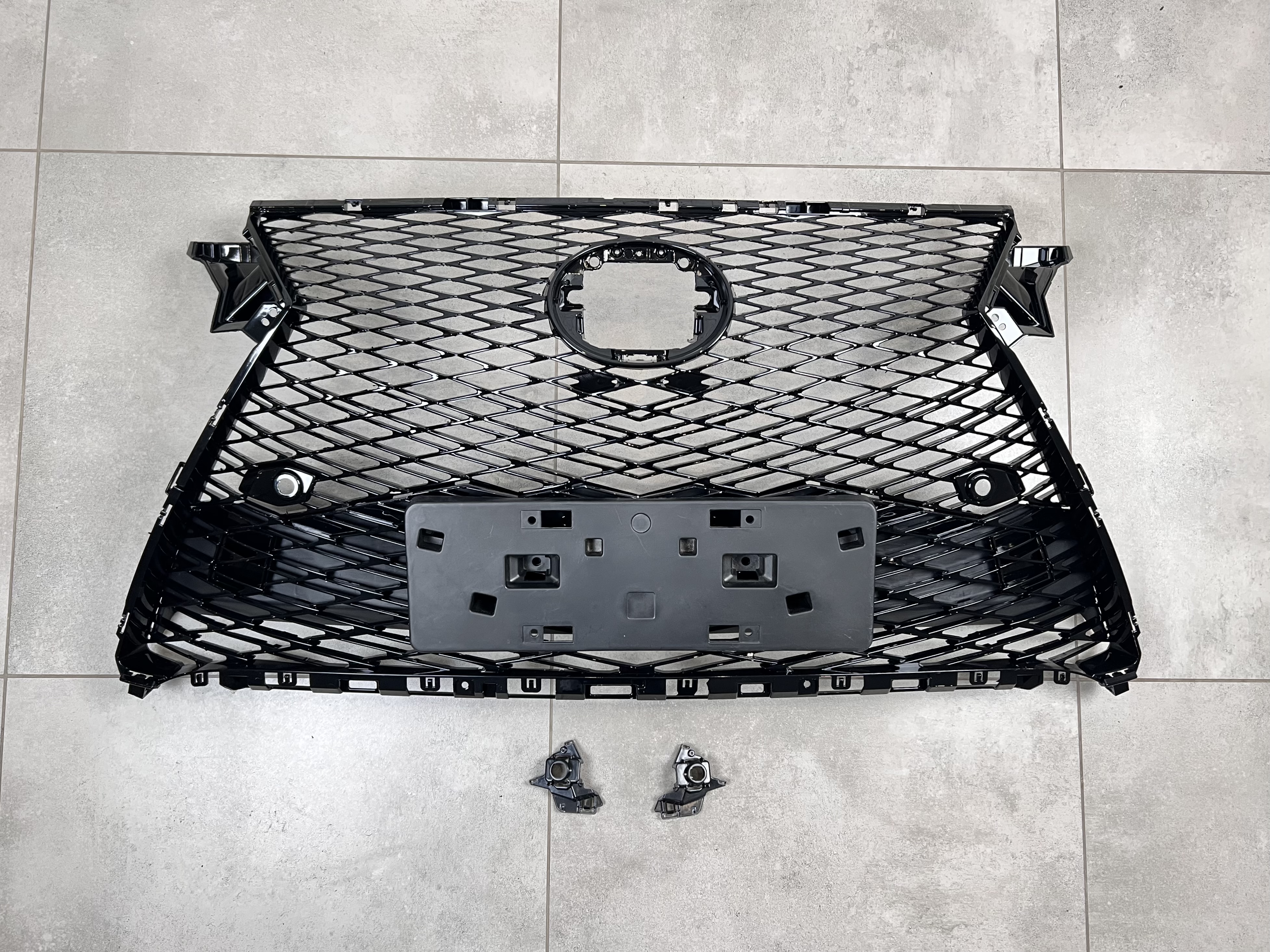Решітка бампера F-Sport Lexus RX 2015-2019 верх - 5311148340 / низ 5315548060 2