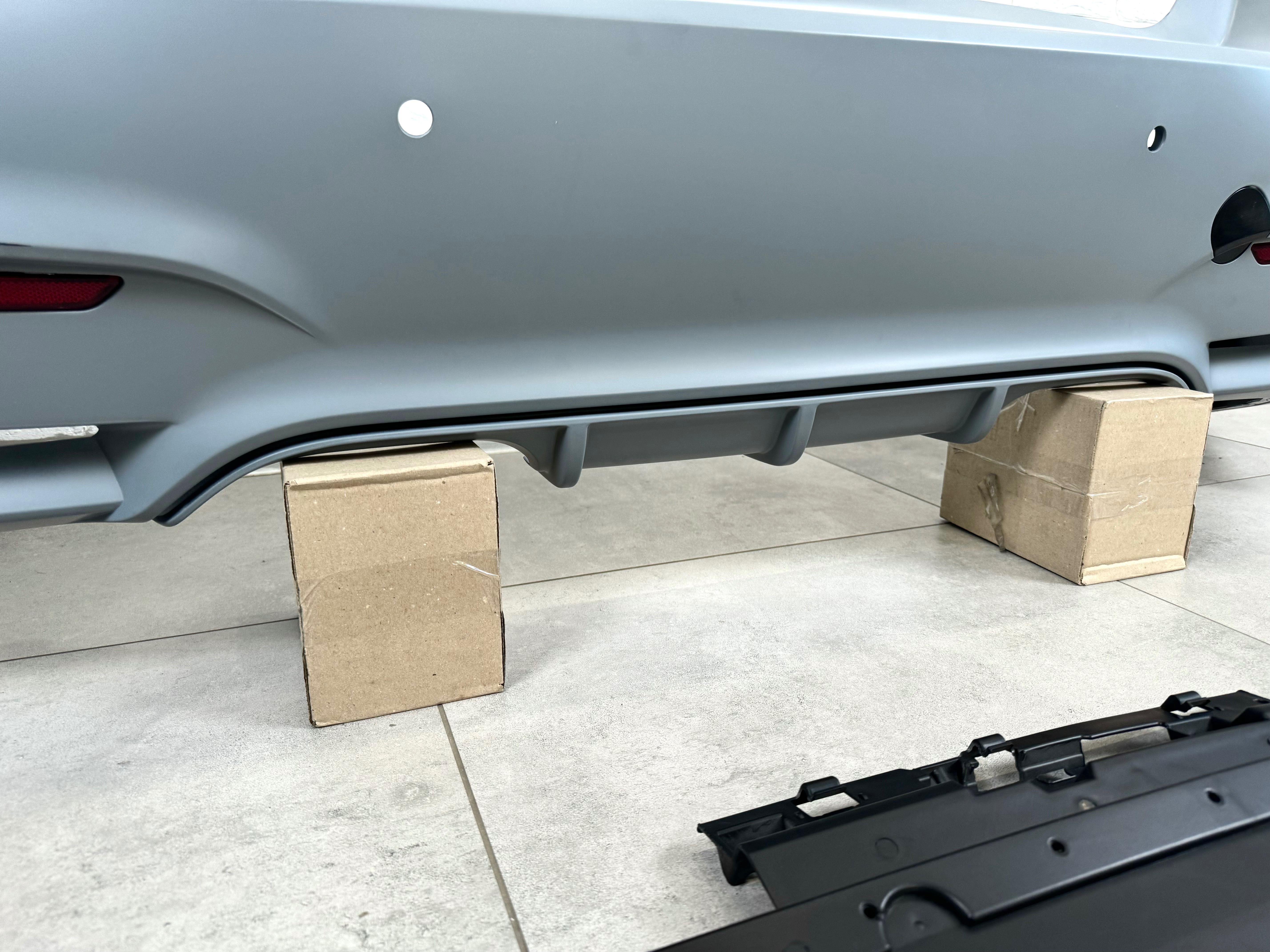 Задній бампер M3 стиль BMW 3 Series F30 2012-2018 4