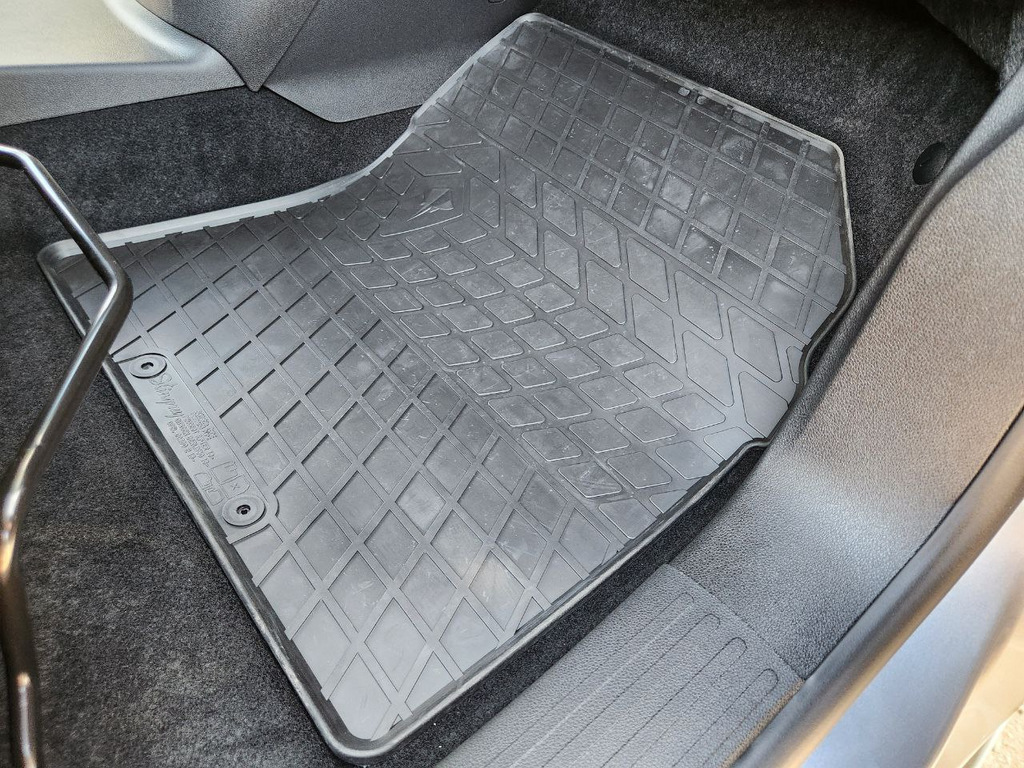 Гумові килимки (4 шт, Stingray Premium) 2