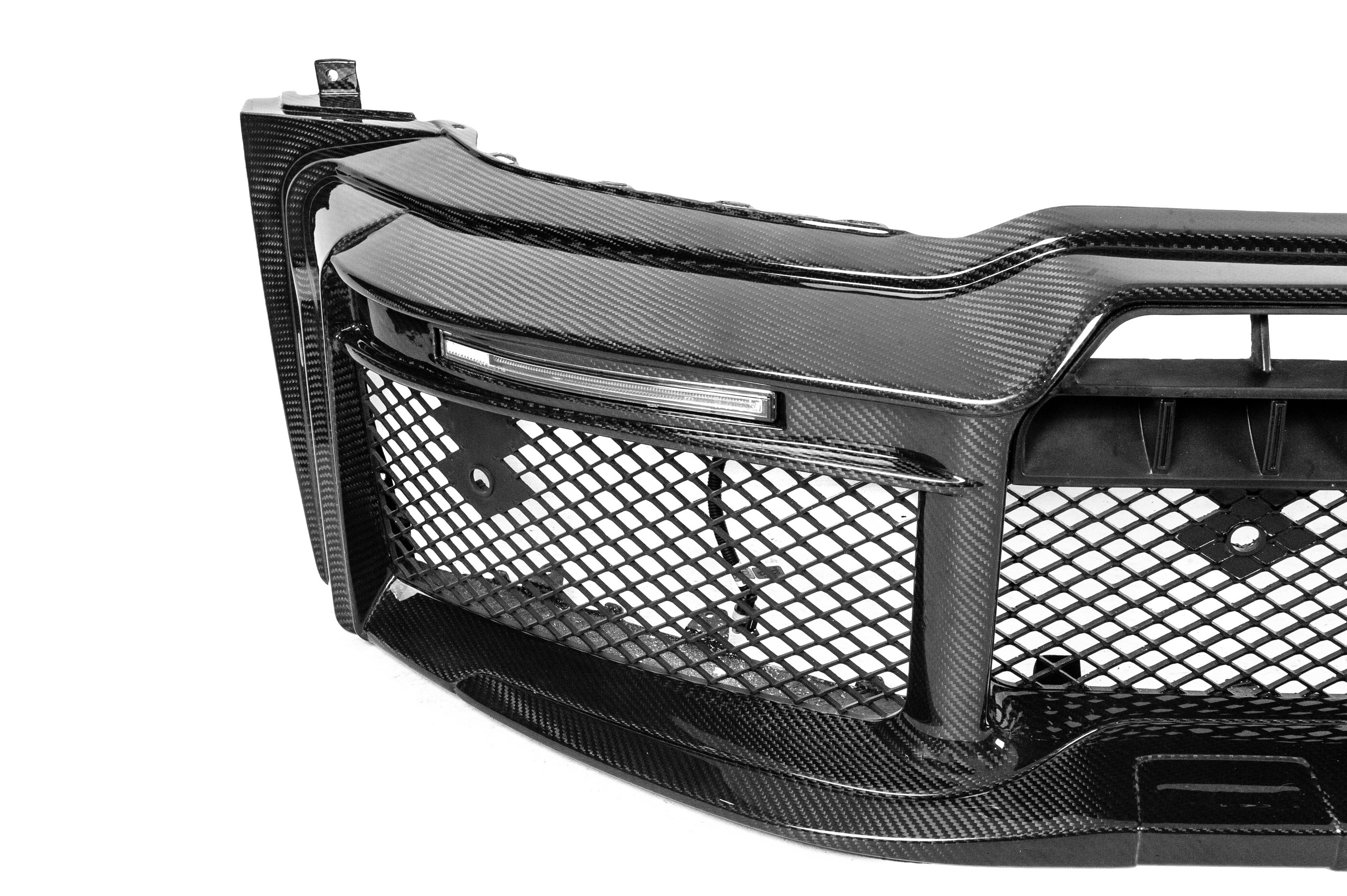 Передній бампер BRB 800 Carbon 5