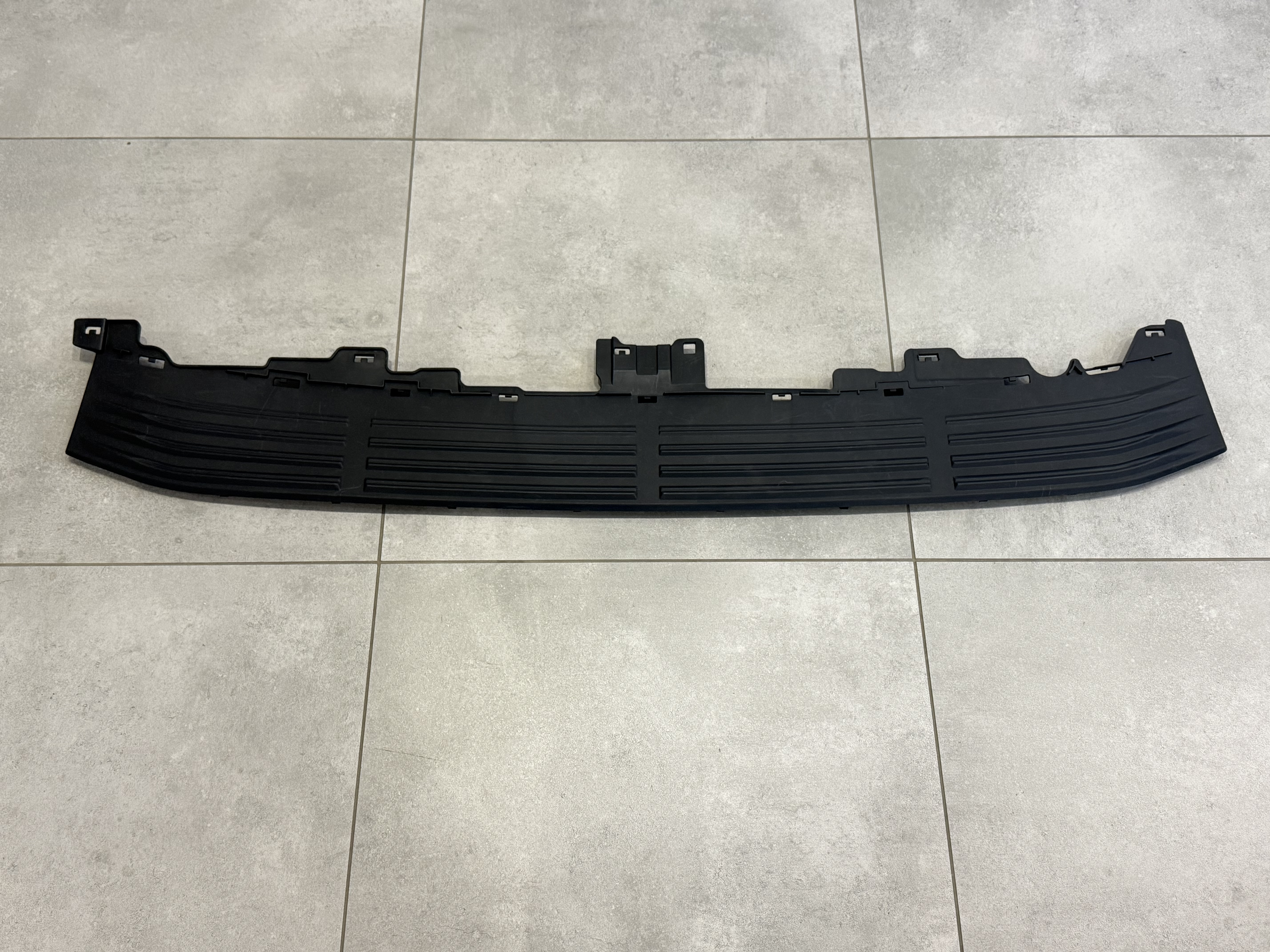 Накладка полка заднього бампера 5216260100 Lexus GX 460 2014-2023 5