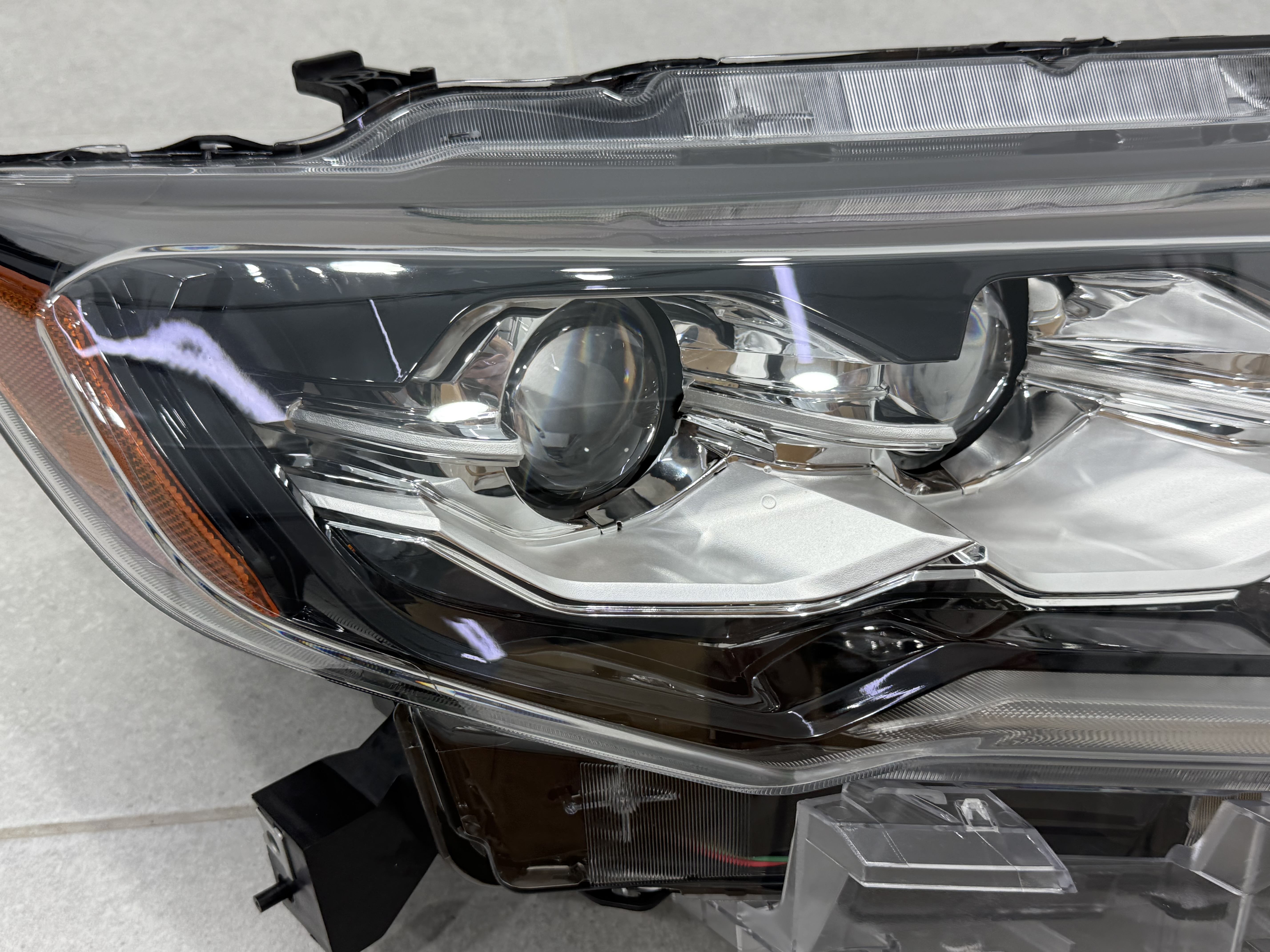 Права фара Full LED 2 лінзи ХРОМ для Nissan Rogue 32 2017-2020 3