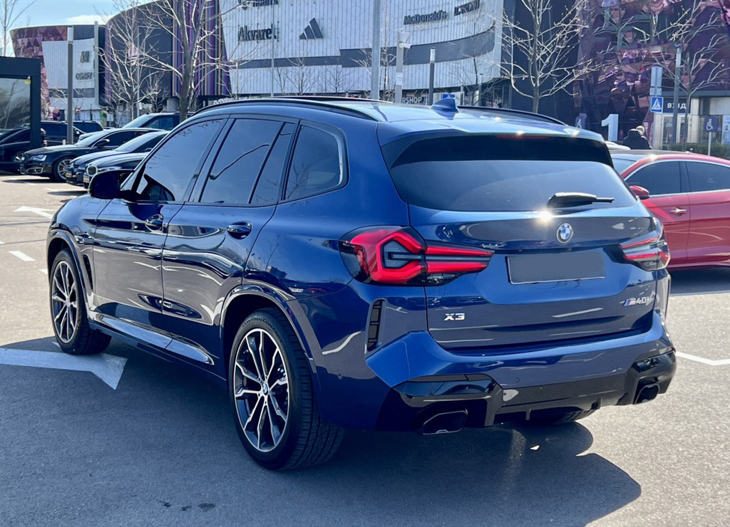 Комплект рестайлінгу в G01 M-Sport 2024 4