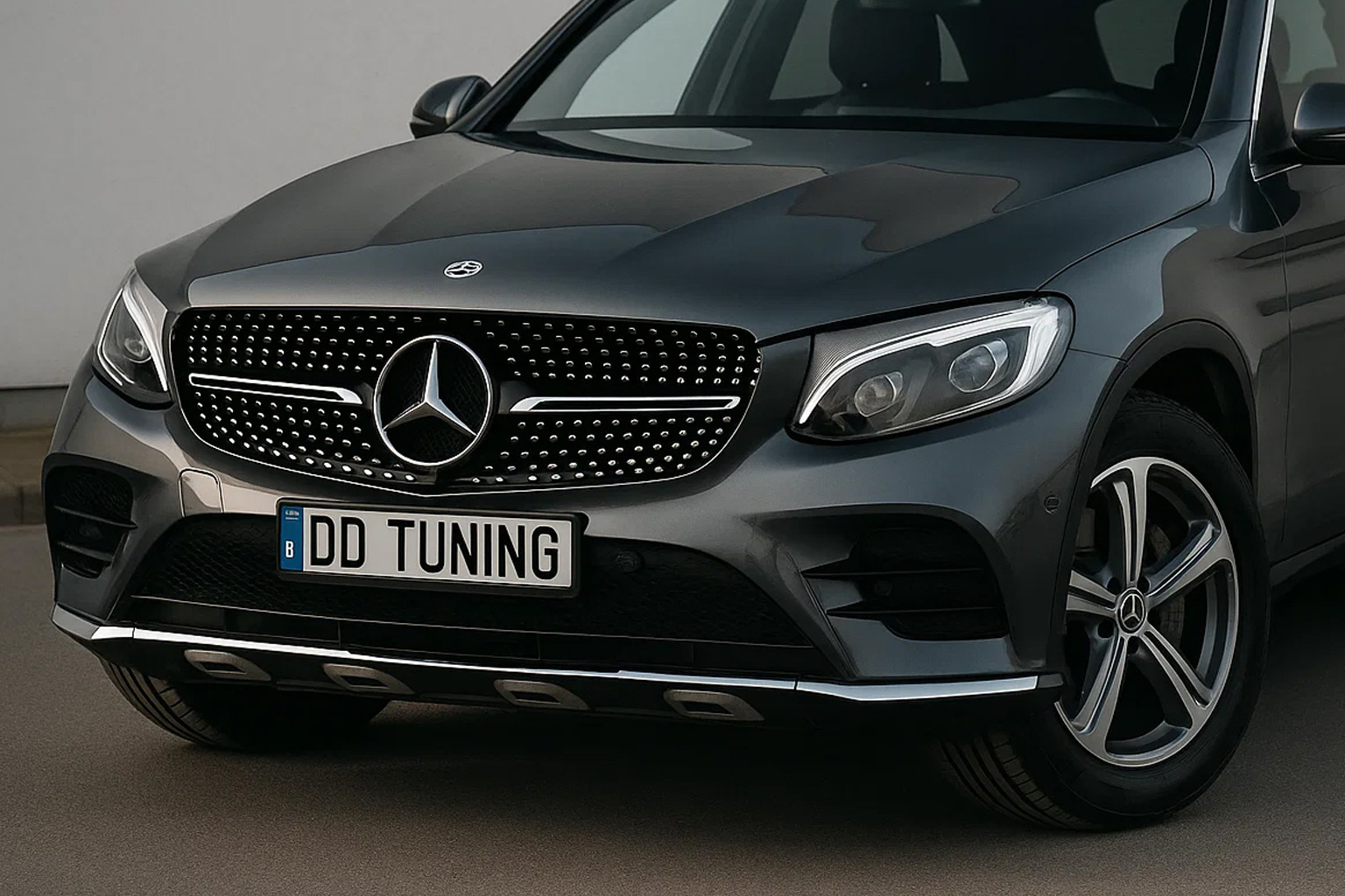 Передня решітка Diamond Black (2015-2019) Без місця під камеру