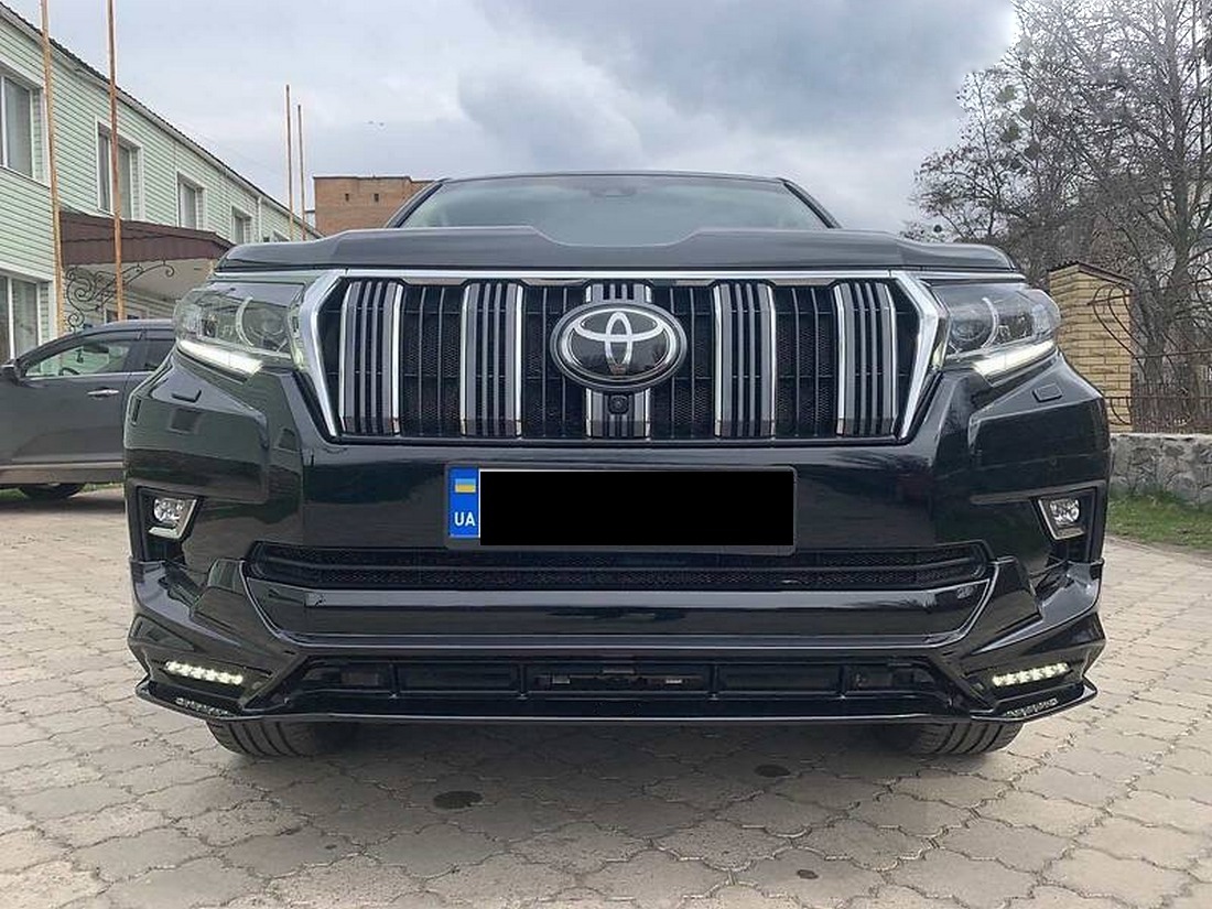 Спідниця переднього бампера TRD Toyota Land Cruiser Prado 150 2017+ колір чорний 5