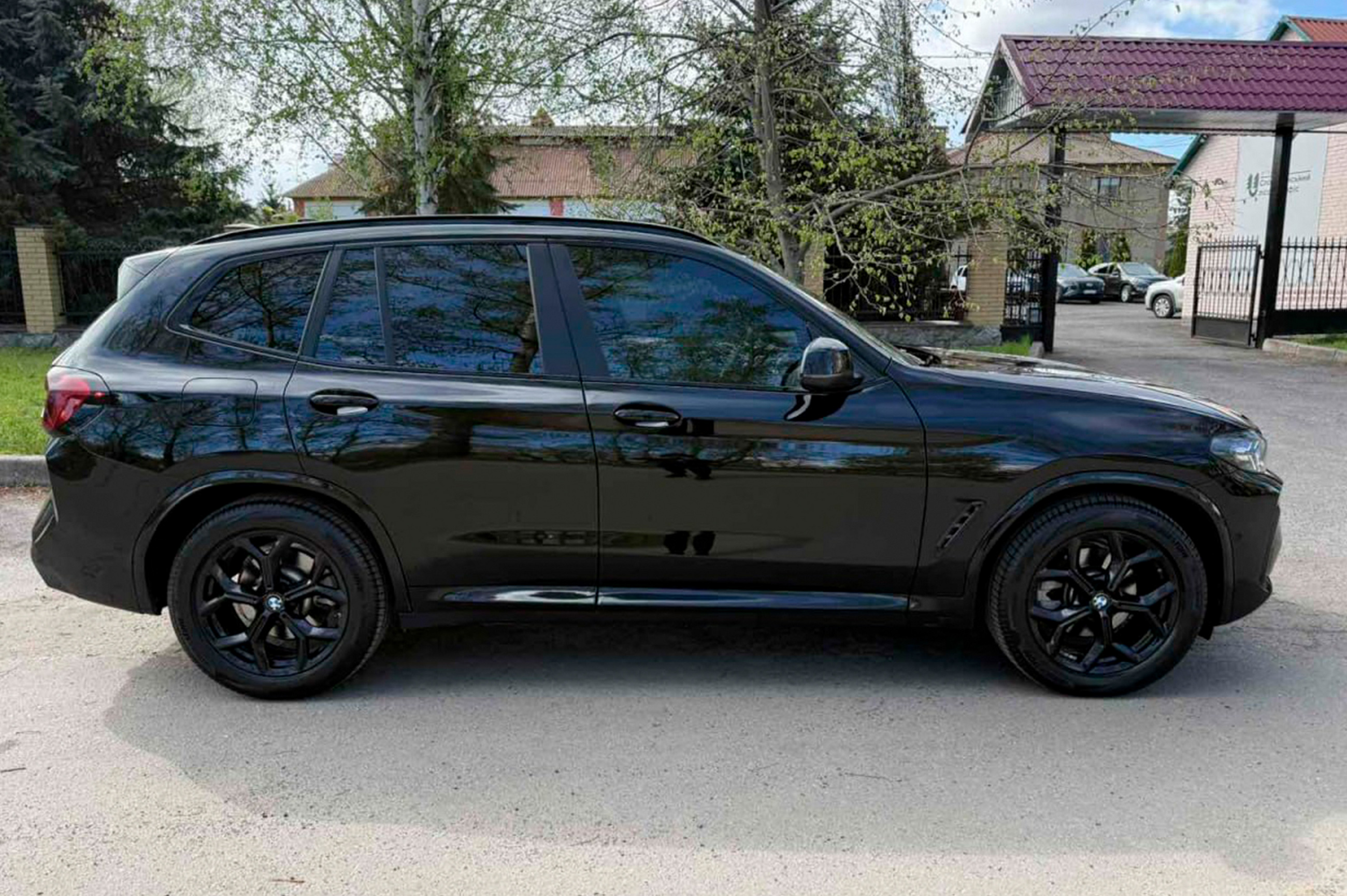 Комплект обвісів з решіткою 2022-2024 (M-Sport) 4