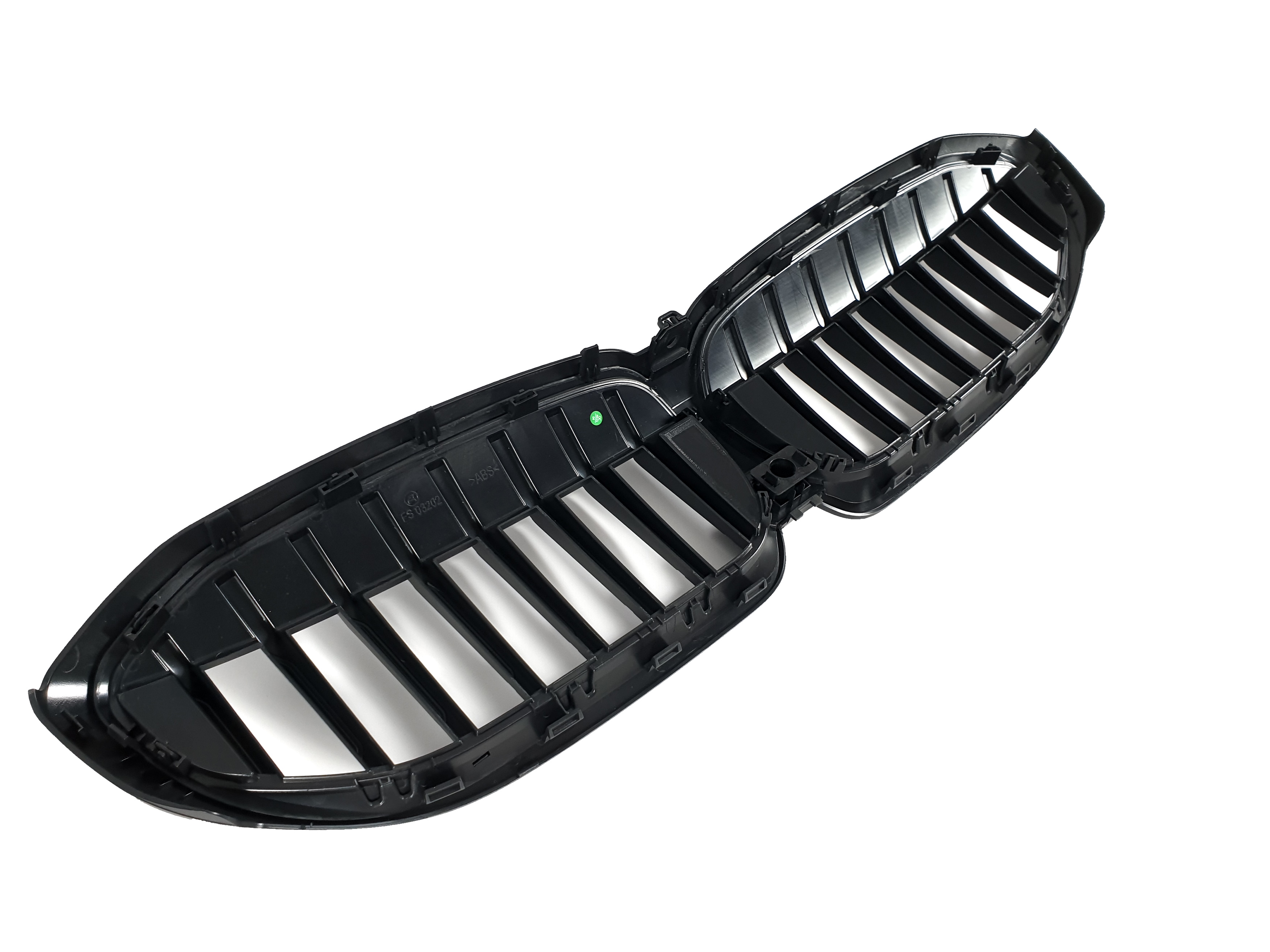 Ніздрі Чорний мат (1 BAR) на BMW 3 Series G20 / G21 2018-2022 року 4