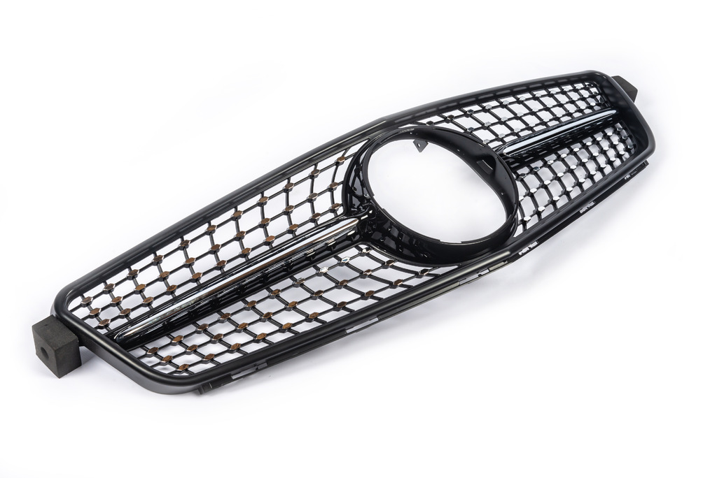 Передня решітка Diamond Black 4