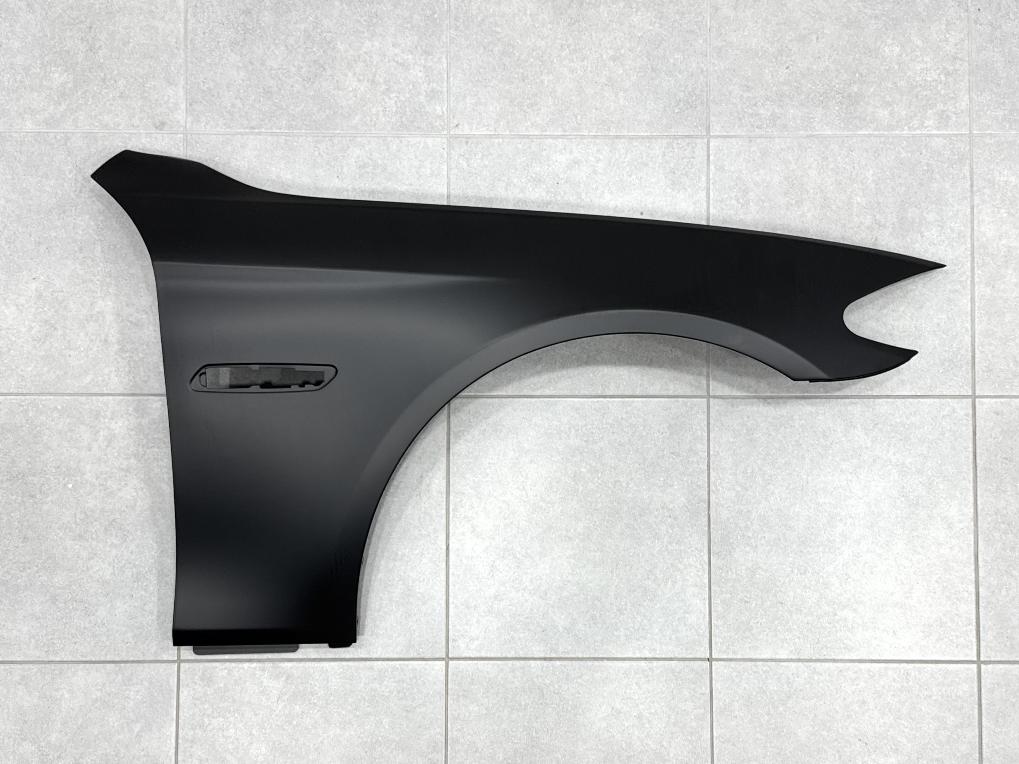 Крило праве BMW 5 series F10 / F11 2010-2016 алюміній 41357248660 4