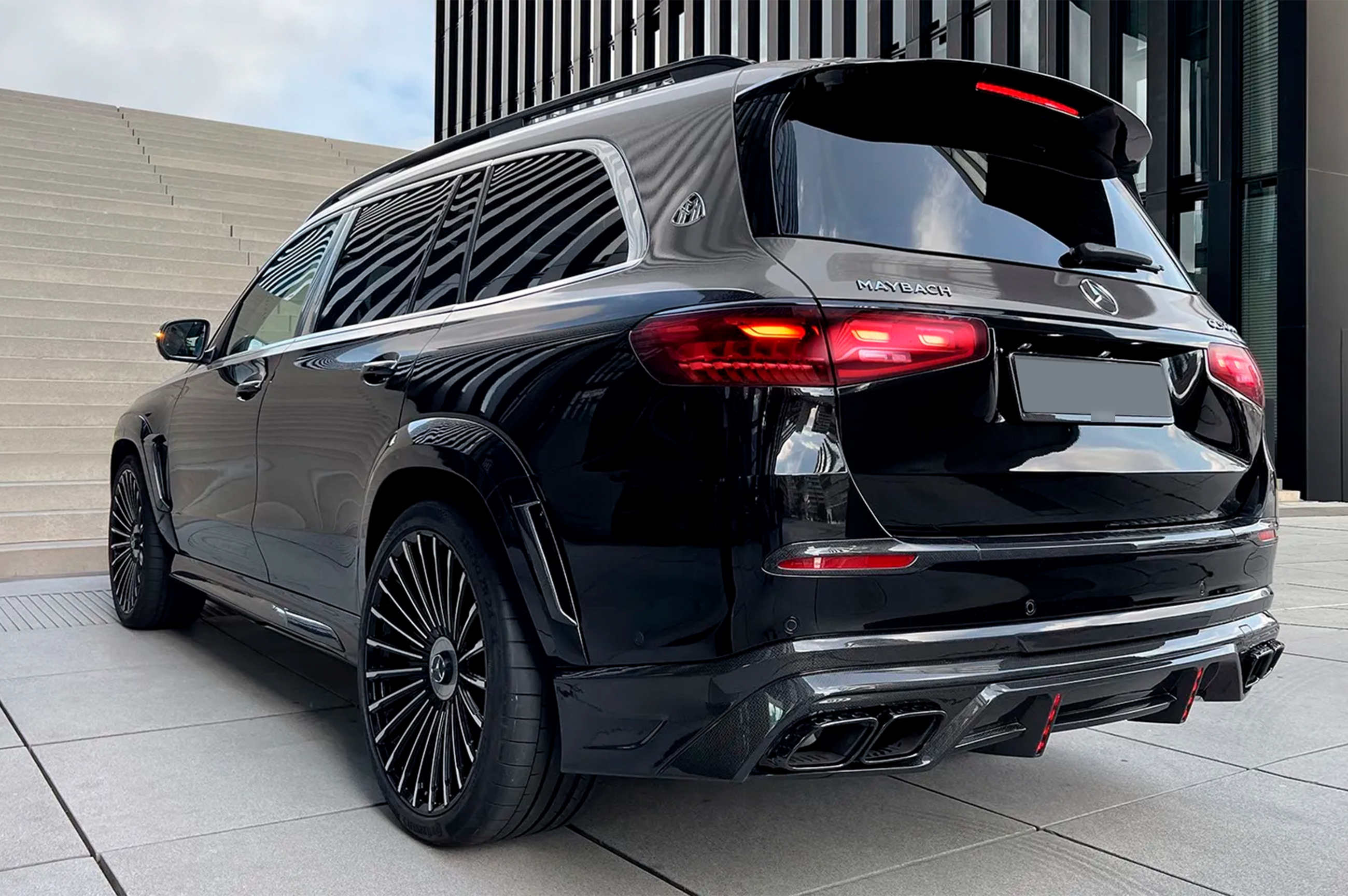Комплект обвісів LRT Carbon (для Maybach 2023+) 5
