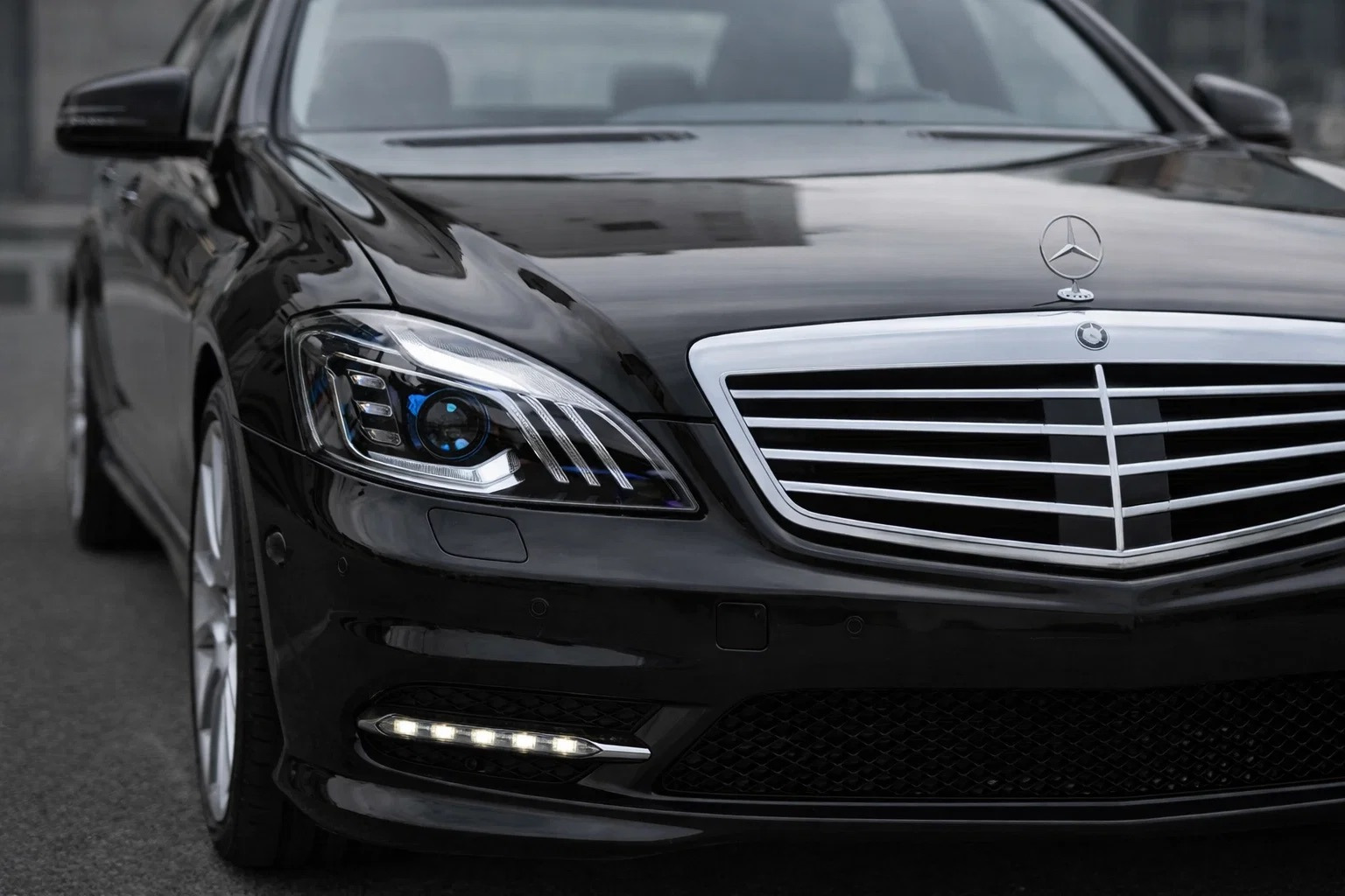Рестайлінг фари (дизайн Maybach X222)