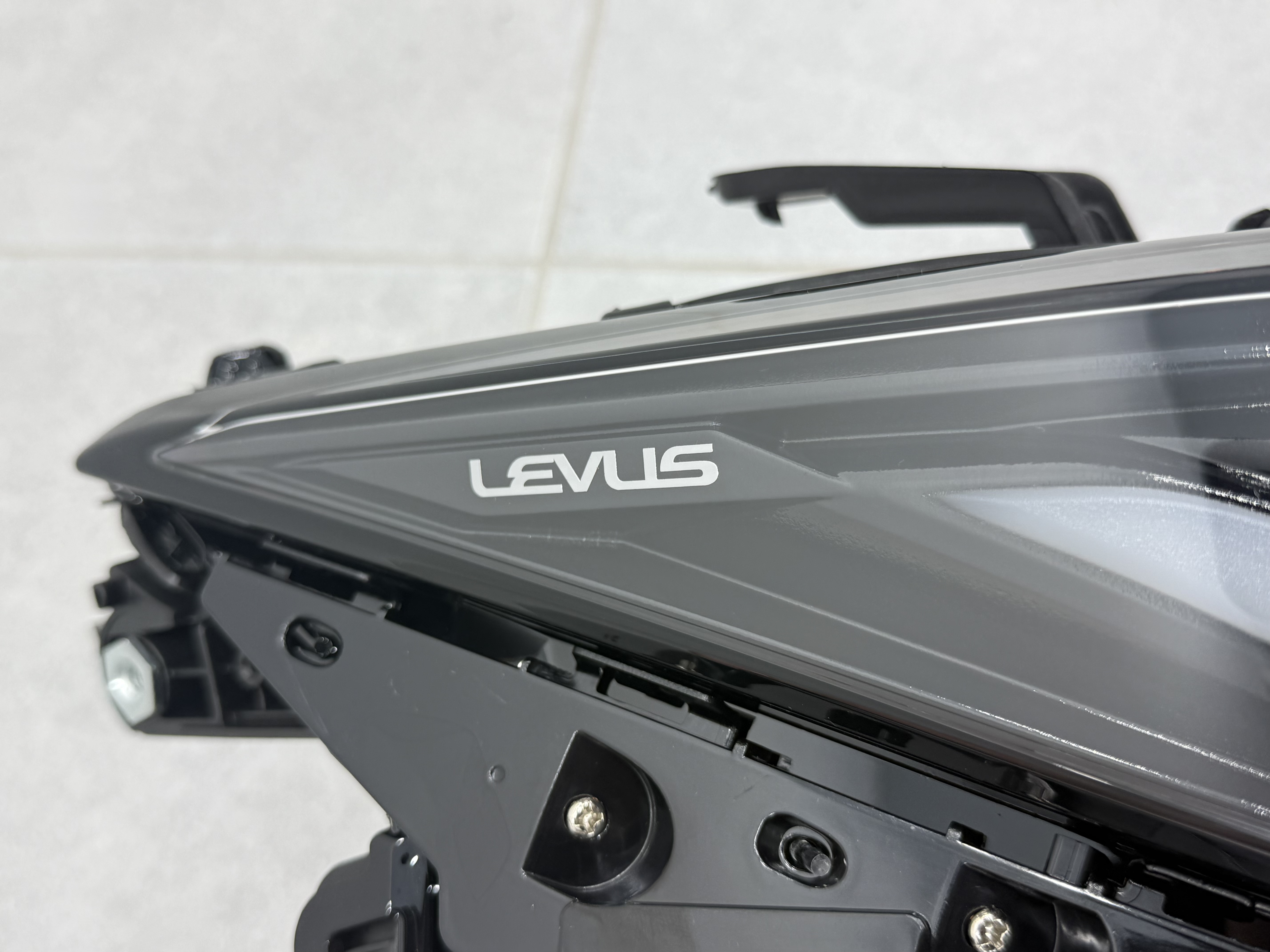 Full Led фари 3 лінзи стиль 2025+ Lexus ES 2018+ комплект 2шт. 4