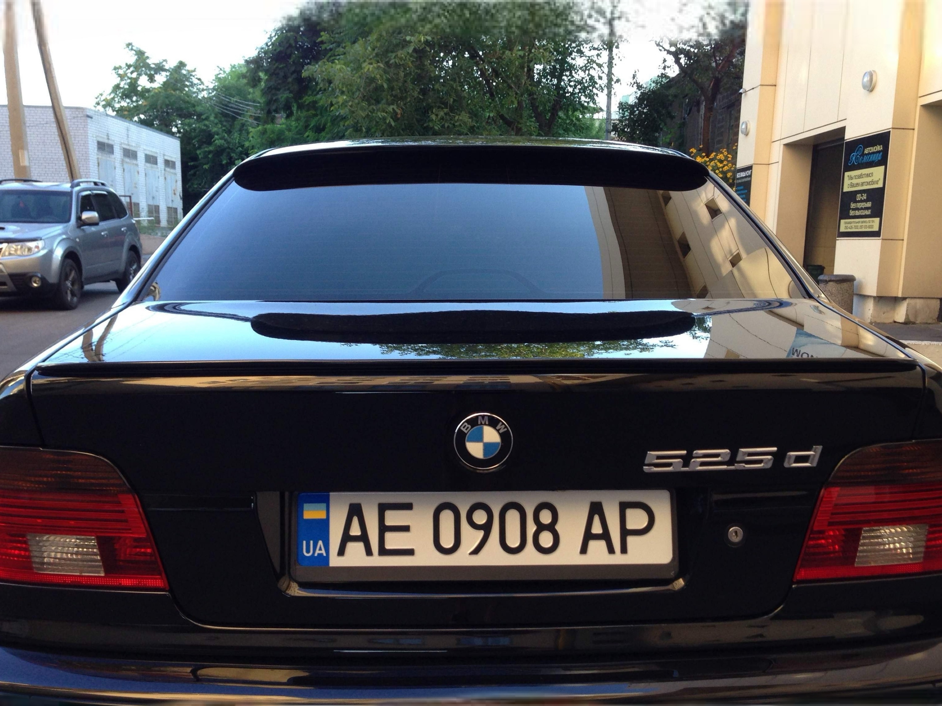 Спойлер ліп багажника BMW 5 Series E39 1995-2003 ABS пластик, колір чорний глянець 3