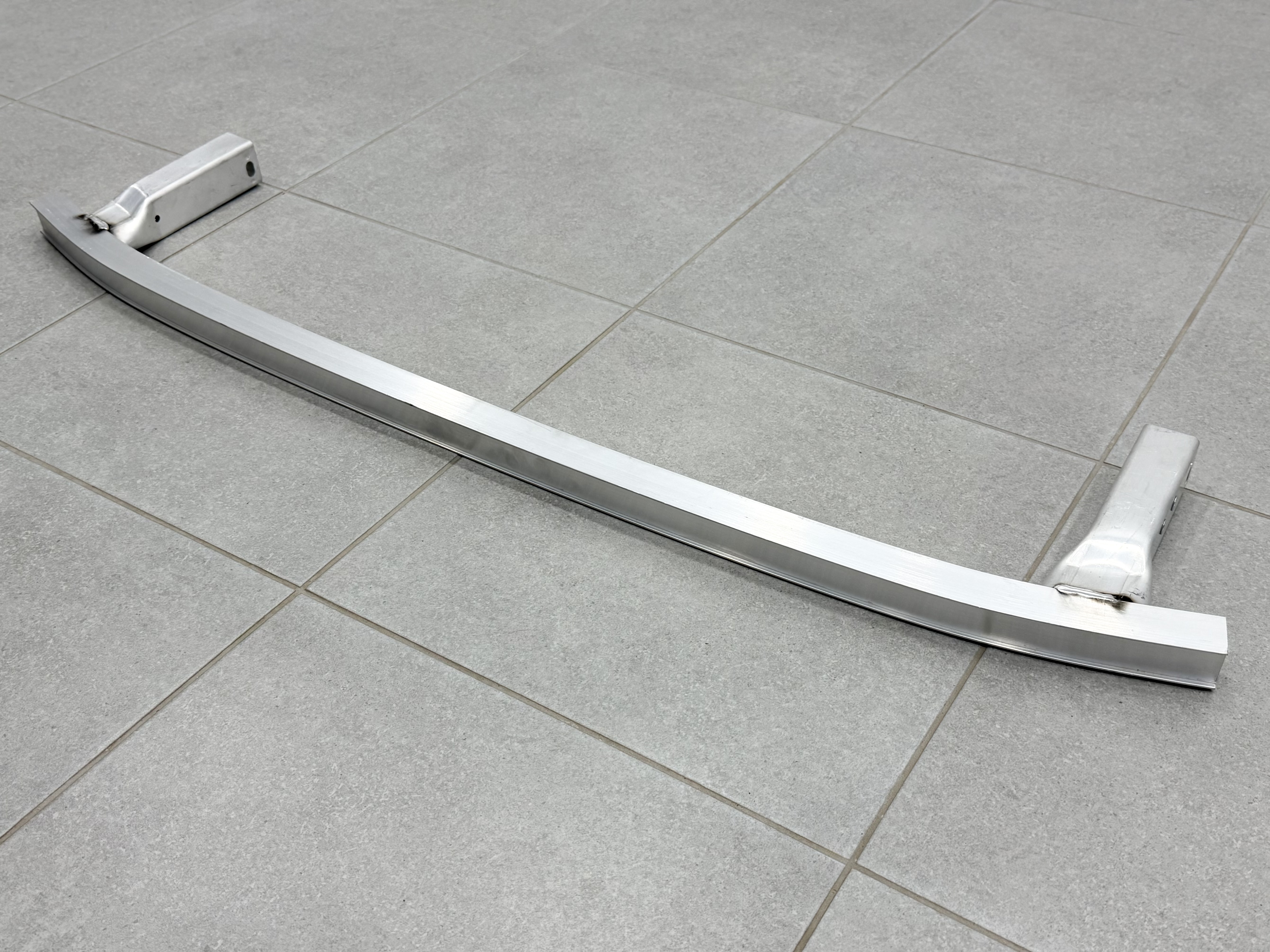 Підсилювач переднього бампера нижній 51117399912 для BMW X3 G01 X4 G02 4