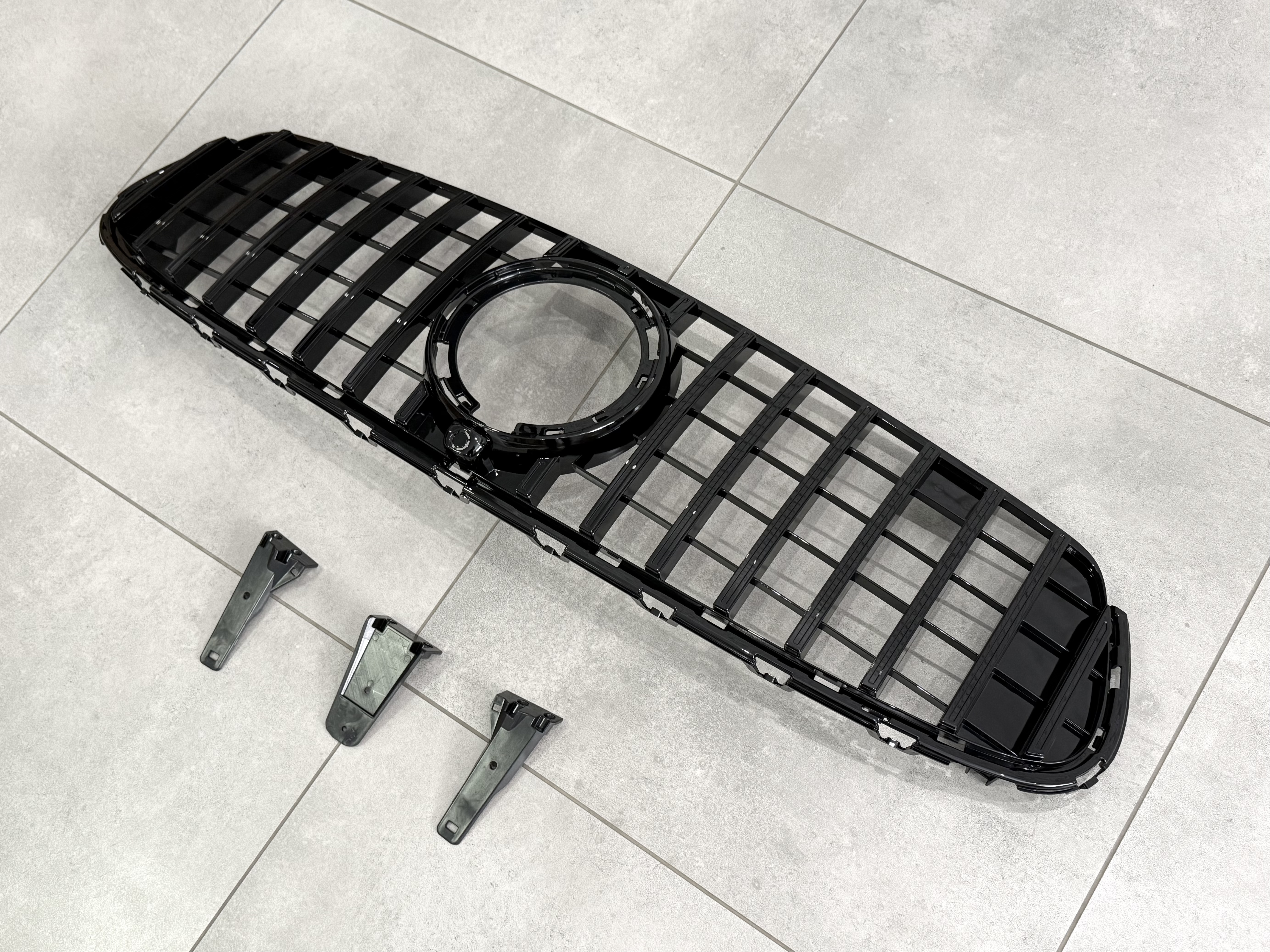 Решітка радіатора GT BLACK ДЛЯ AMG Mercedes AMG GLC-Class X253 / C253 2020-2023 4