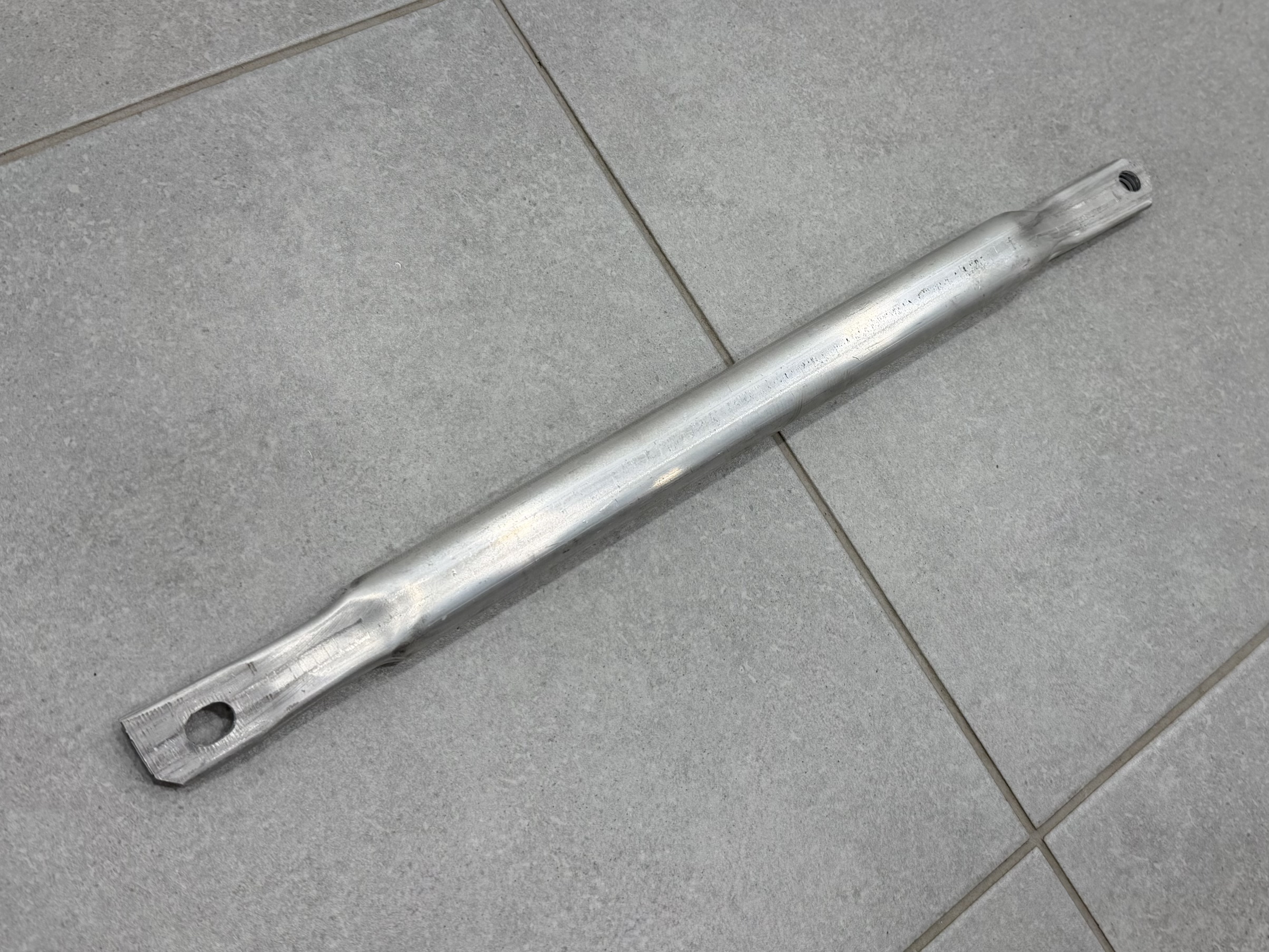 Опора телевізора ліва 51619880677 для BMW X3 G01 X4 G02 4