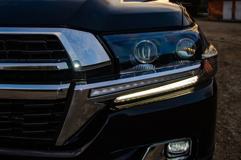 Вії з LED (2016↗) 5