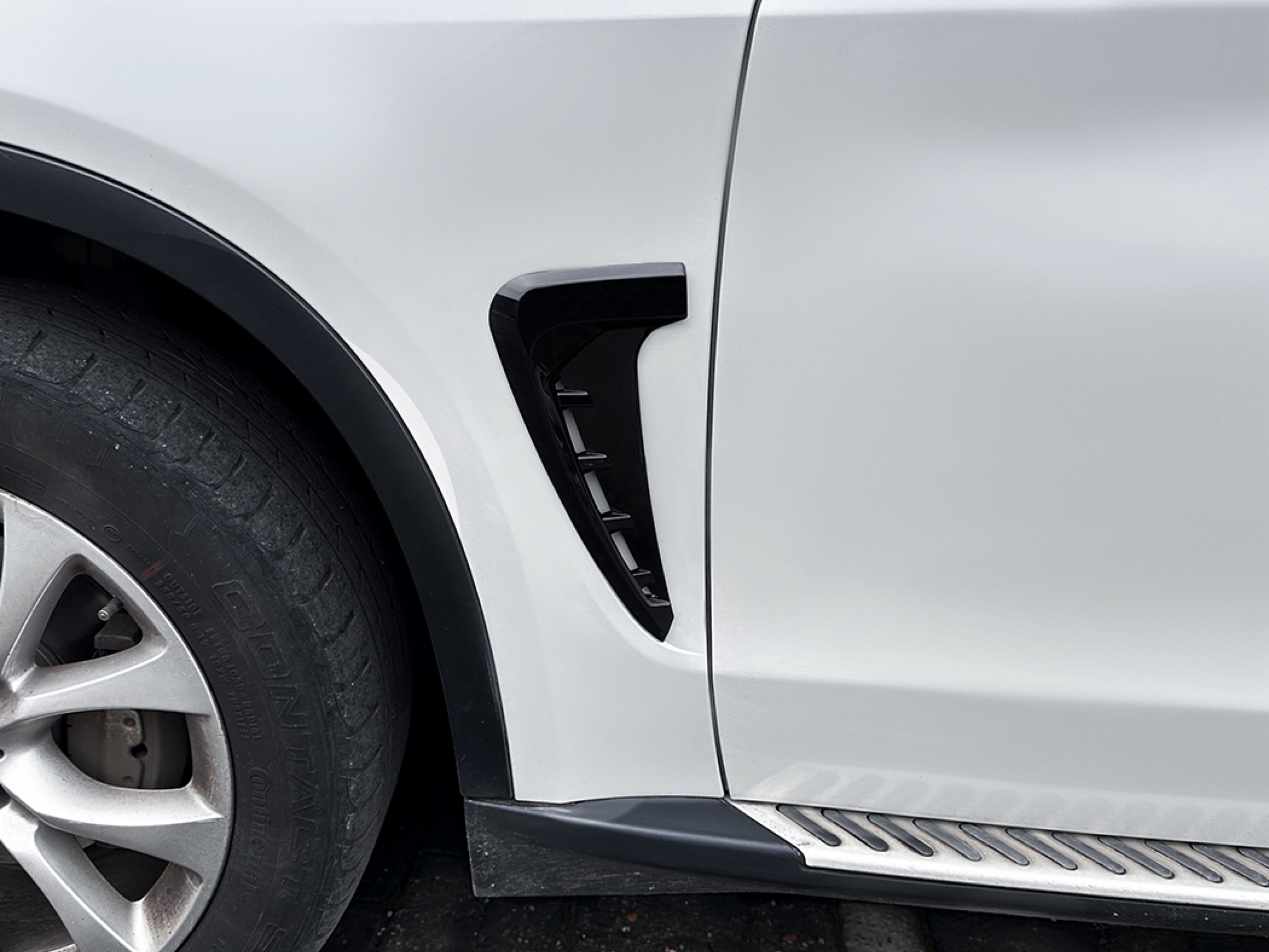 Зябра на крила BMW X5 F15 2014-2018 2шт. 3