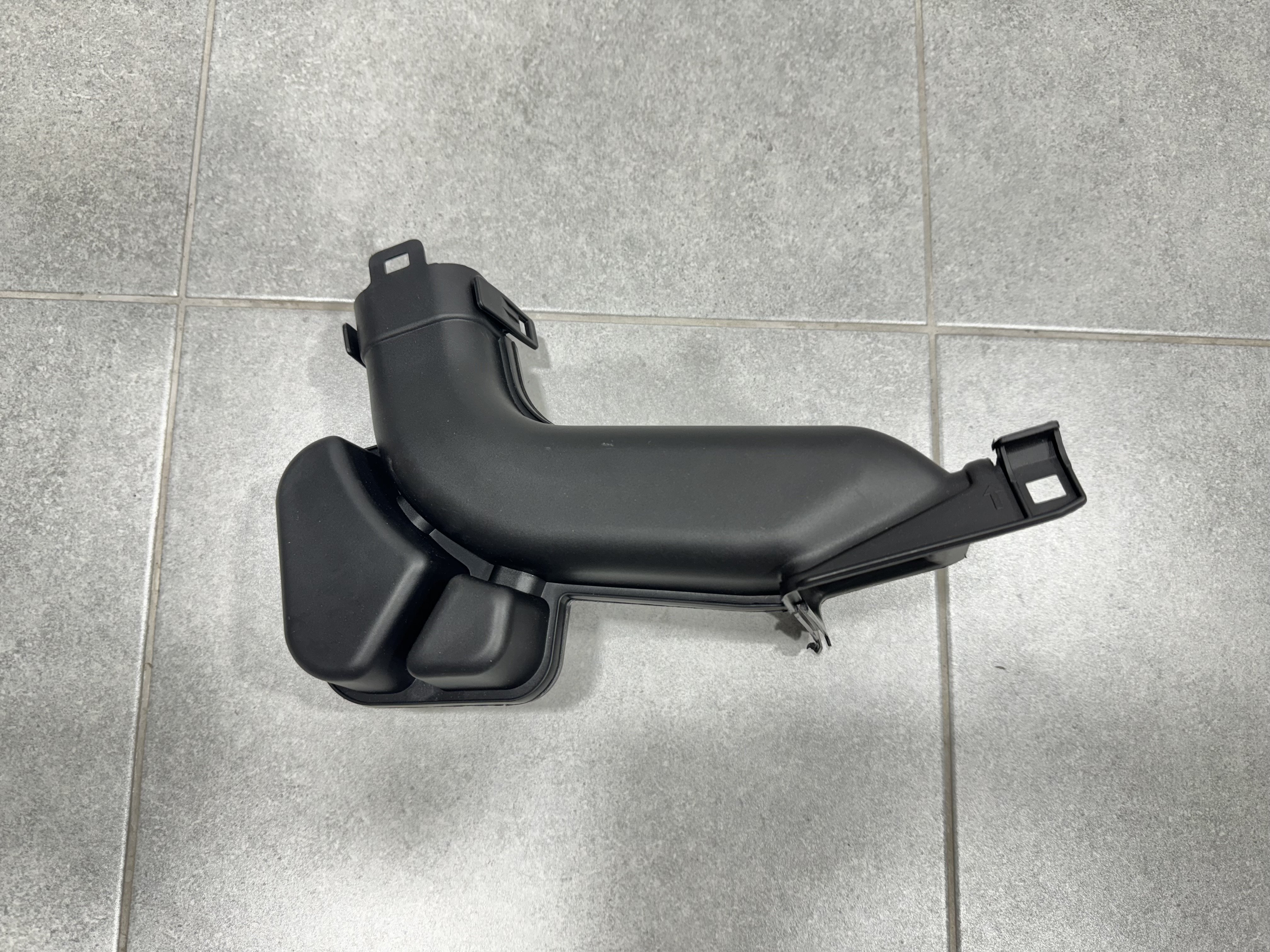 Повітропровід Nissan X-Trail / T32 / Rogue 14-20 на фільтр, новий, під кліпсу 165544BA2E