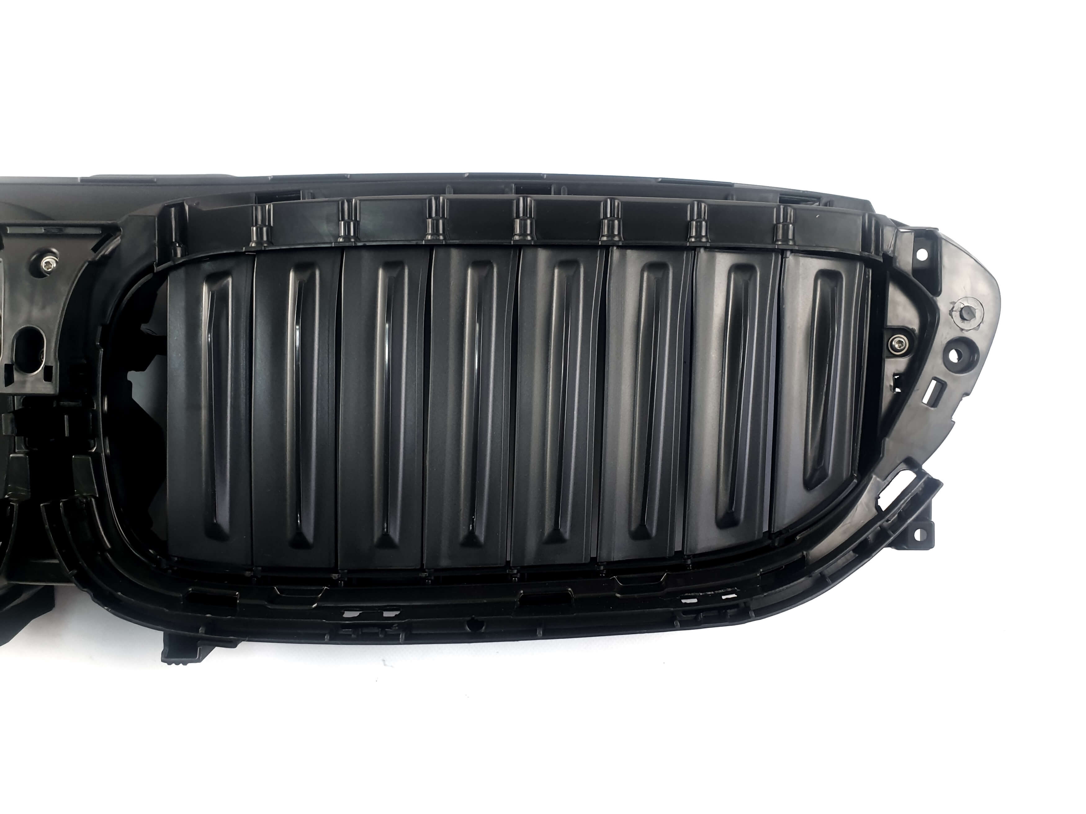 Повітряна заслонка (жалюзі) з моторчиком на BMW 5 Series G30 / G31 2017-2020 року 3
