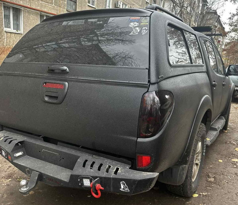 Посилений задній бампер Dakar V1 (2010-2015) 2