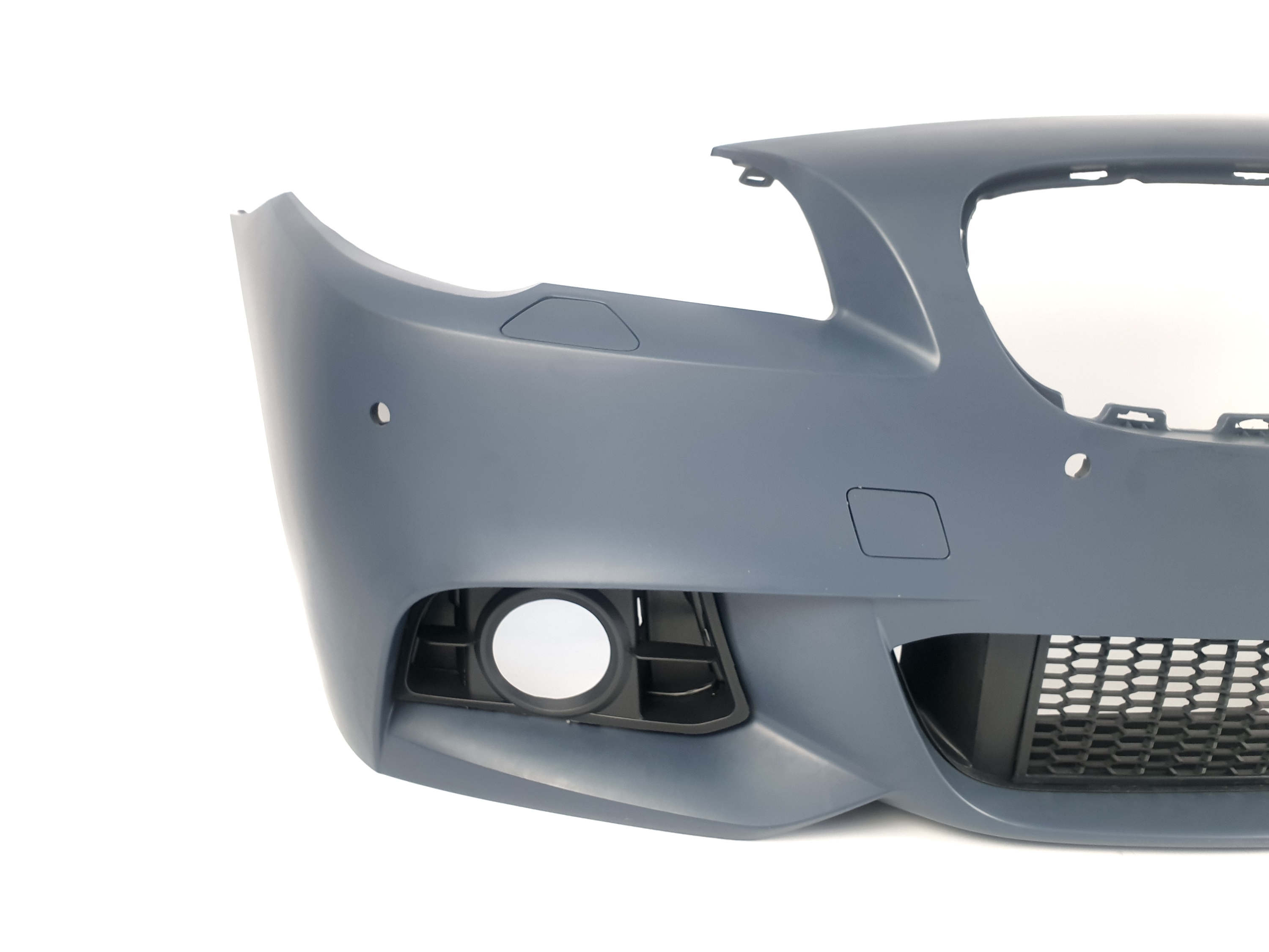 Передній бампер (M Sport Paket) LCI на BMW 5 Series F10 / F11 2010-2017 року 2