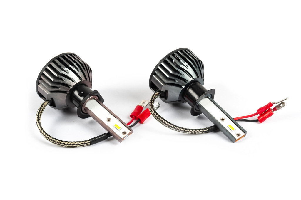Комплект LED ламп H1 Niken Pro-series 4