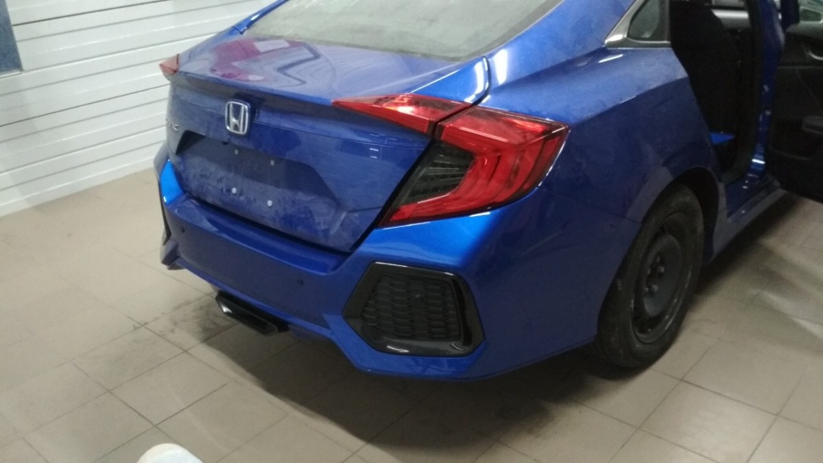 Бампер задній SI Honda Civic 4D 2016-2019 комплектний 5