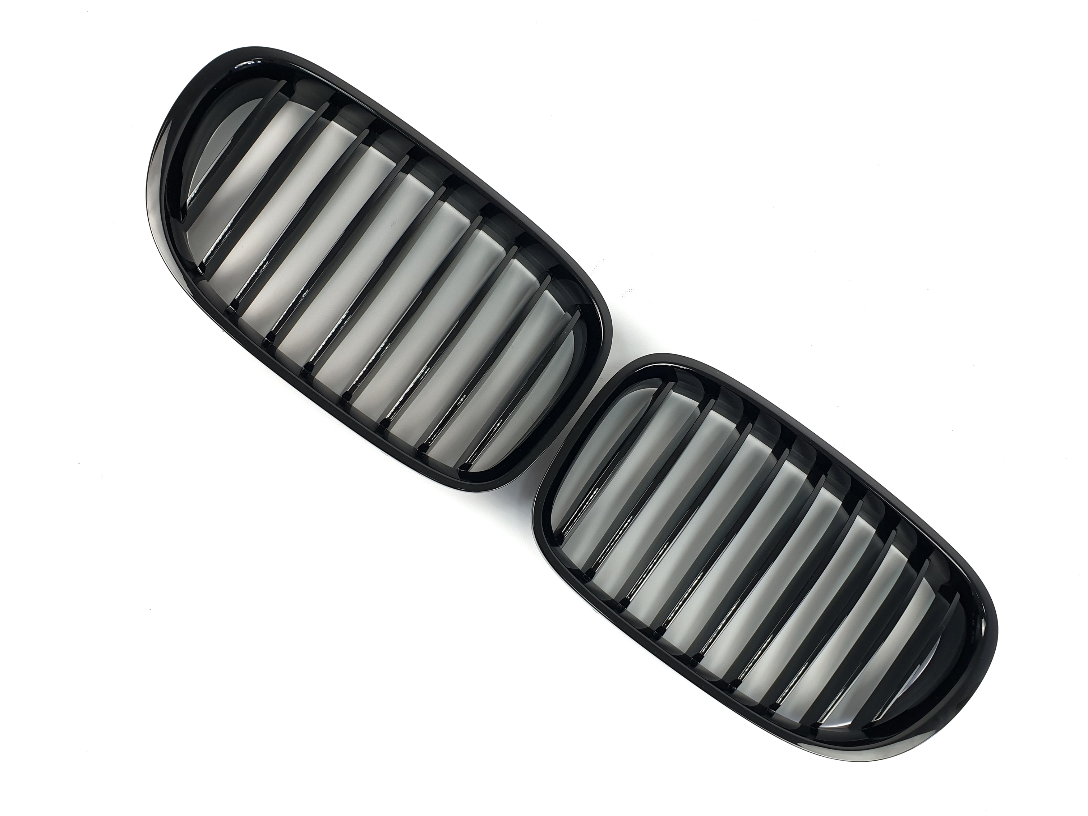 Ніздрі Чорний глянець (1 Bar) V1 на BMW 7 Series F01 / F02 2008-2015 року 3