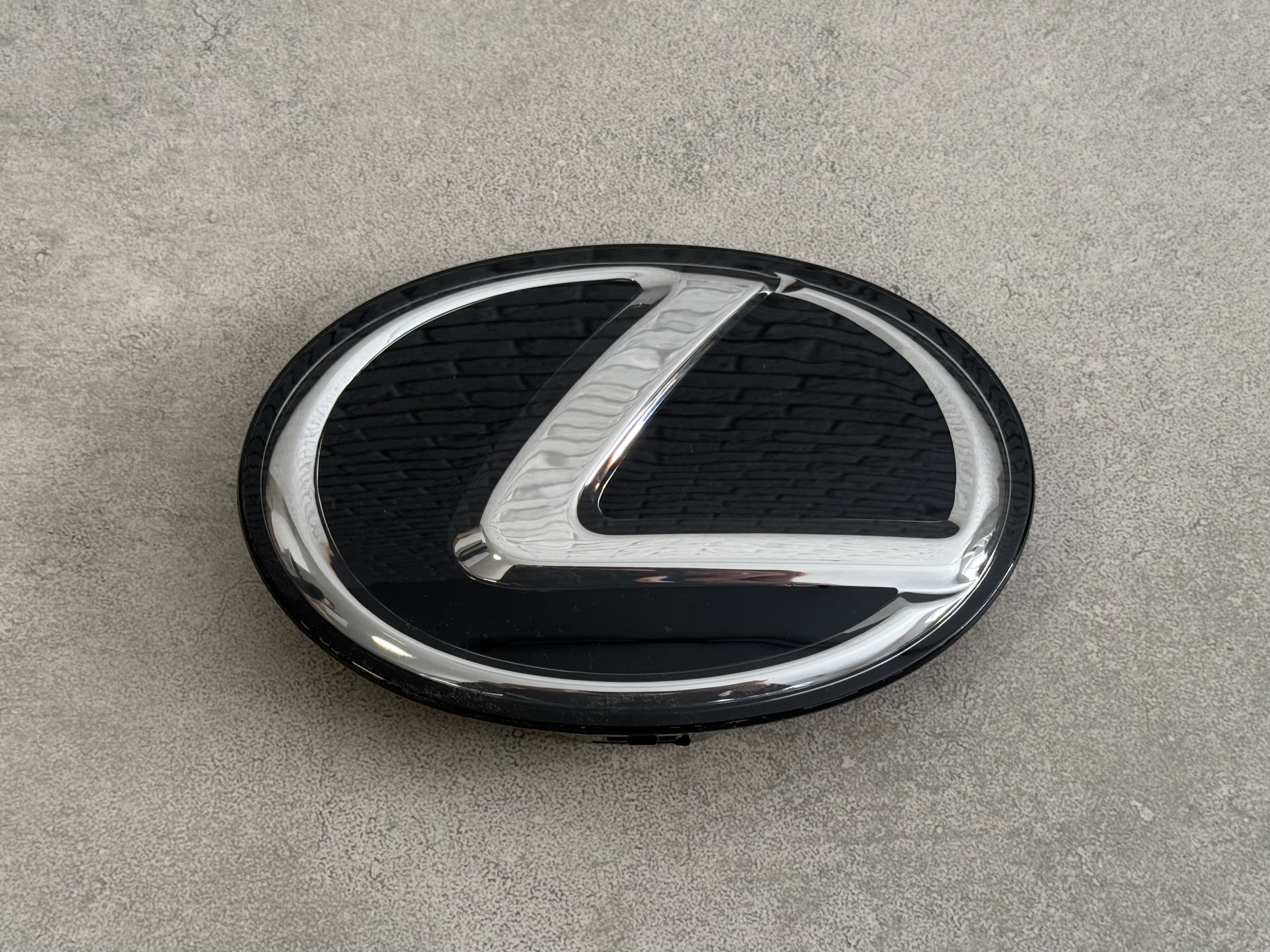 Емблема чорна ПІД ДИСТРОННИК 5314133170 Lexus CT NX ES IS RX 163ММ 4