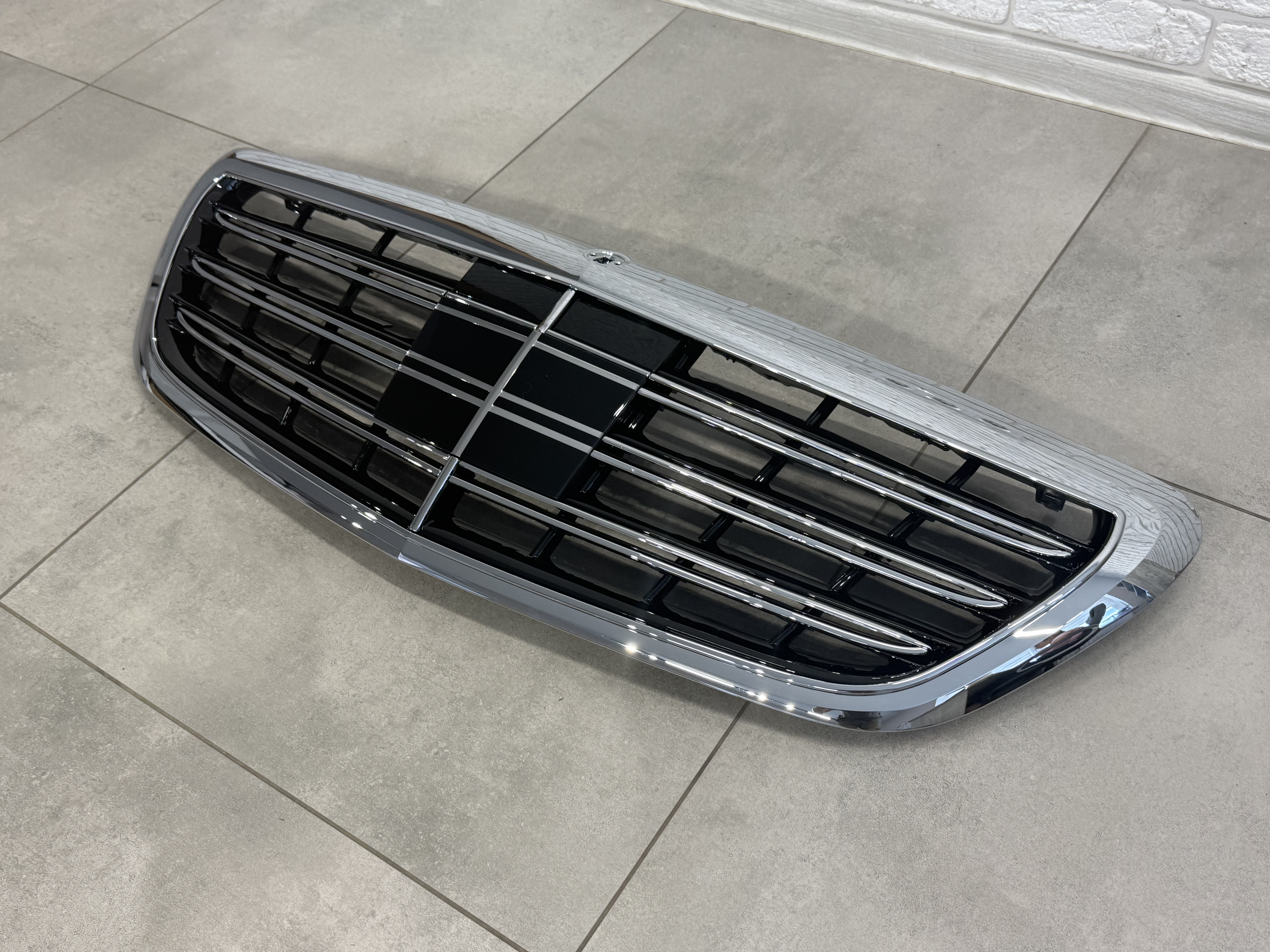 Решітка радіатора AMG під радар для Mercedes-Benz S-class W222 2013-2020 5