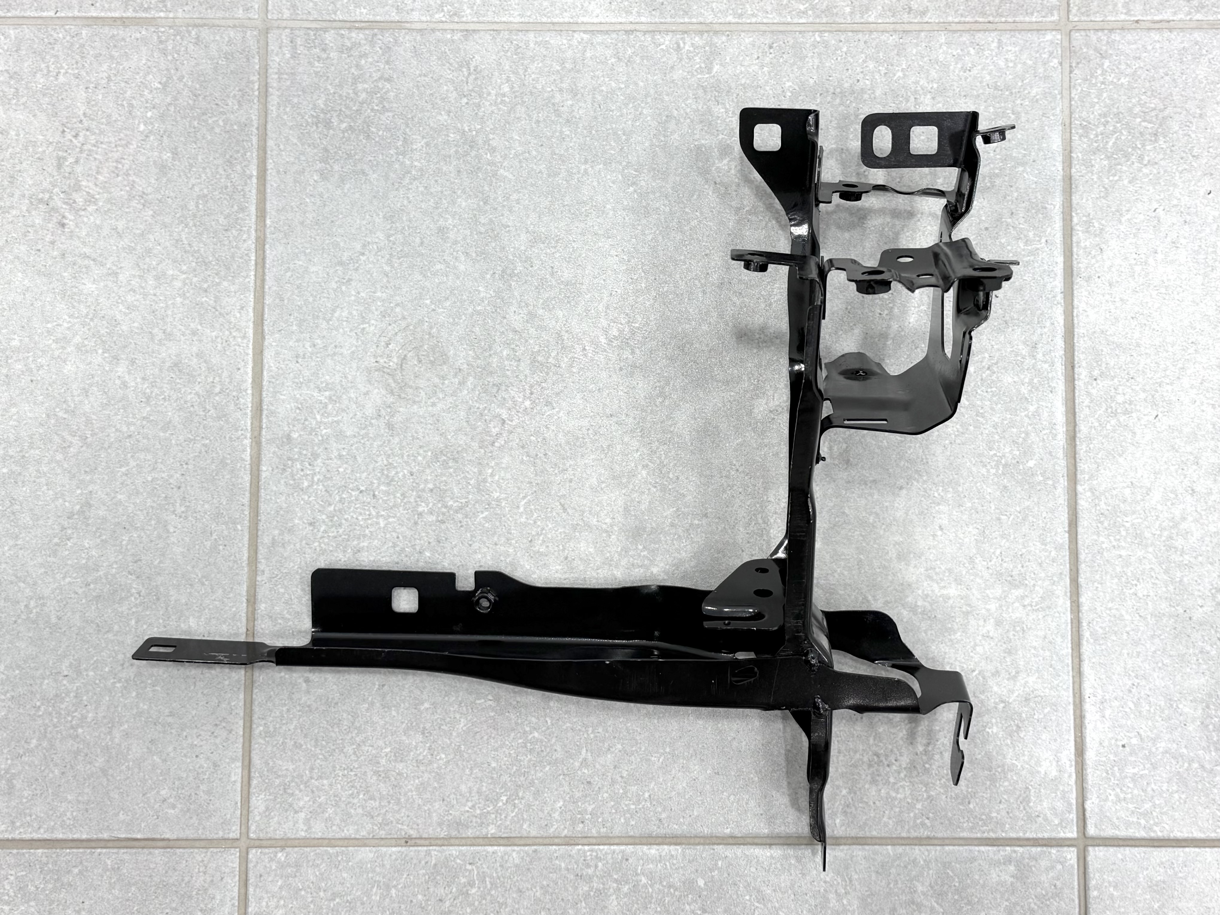 Кронштейн правого окуляра 51647422294 для BMW 3 series G20 G21 2