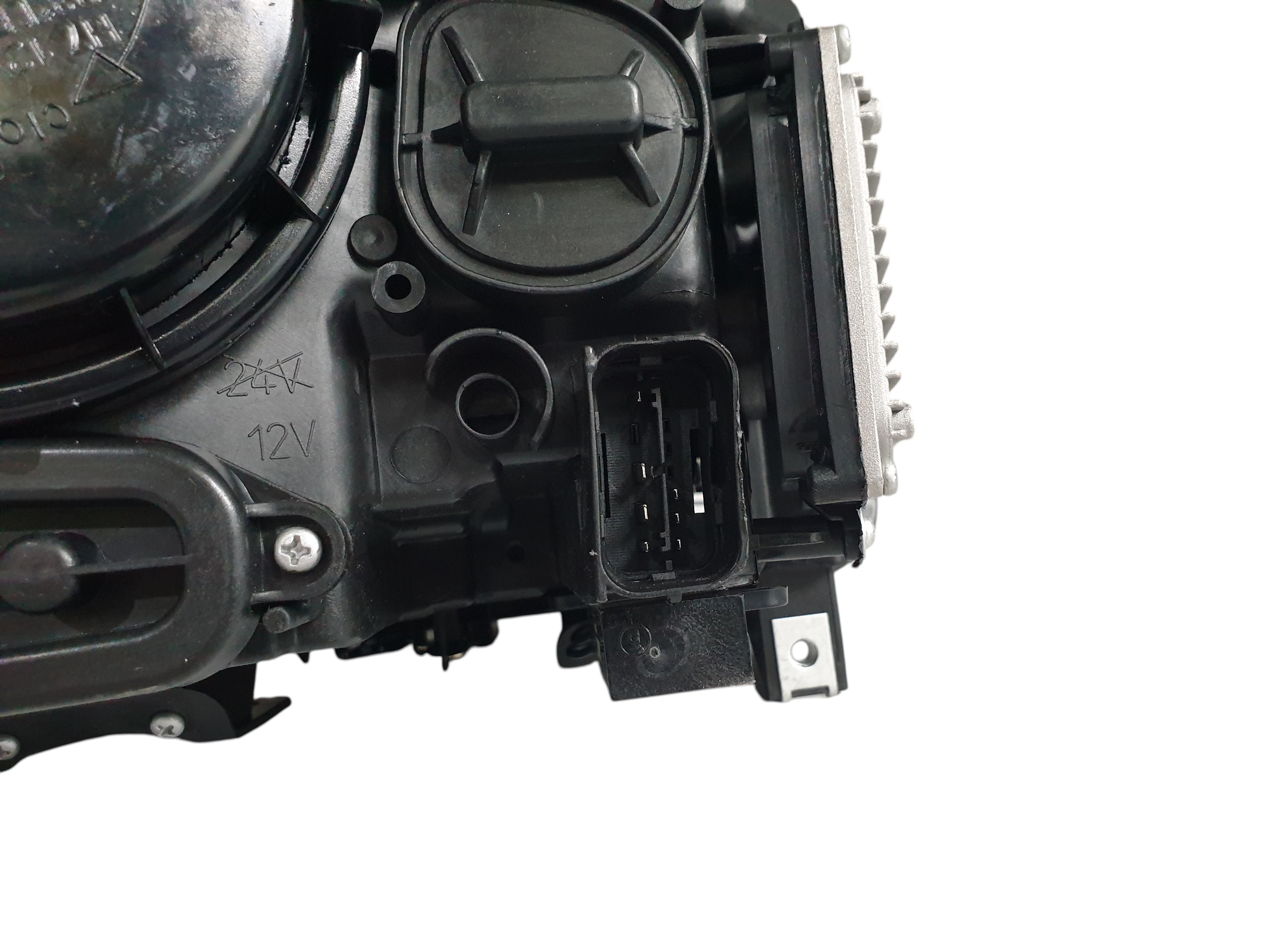 Передні фари LED (заміна ксенона) на BMW 5 Series F10 / F11 2010-2017 року 6
