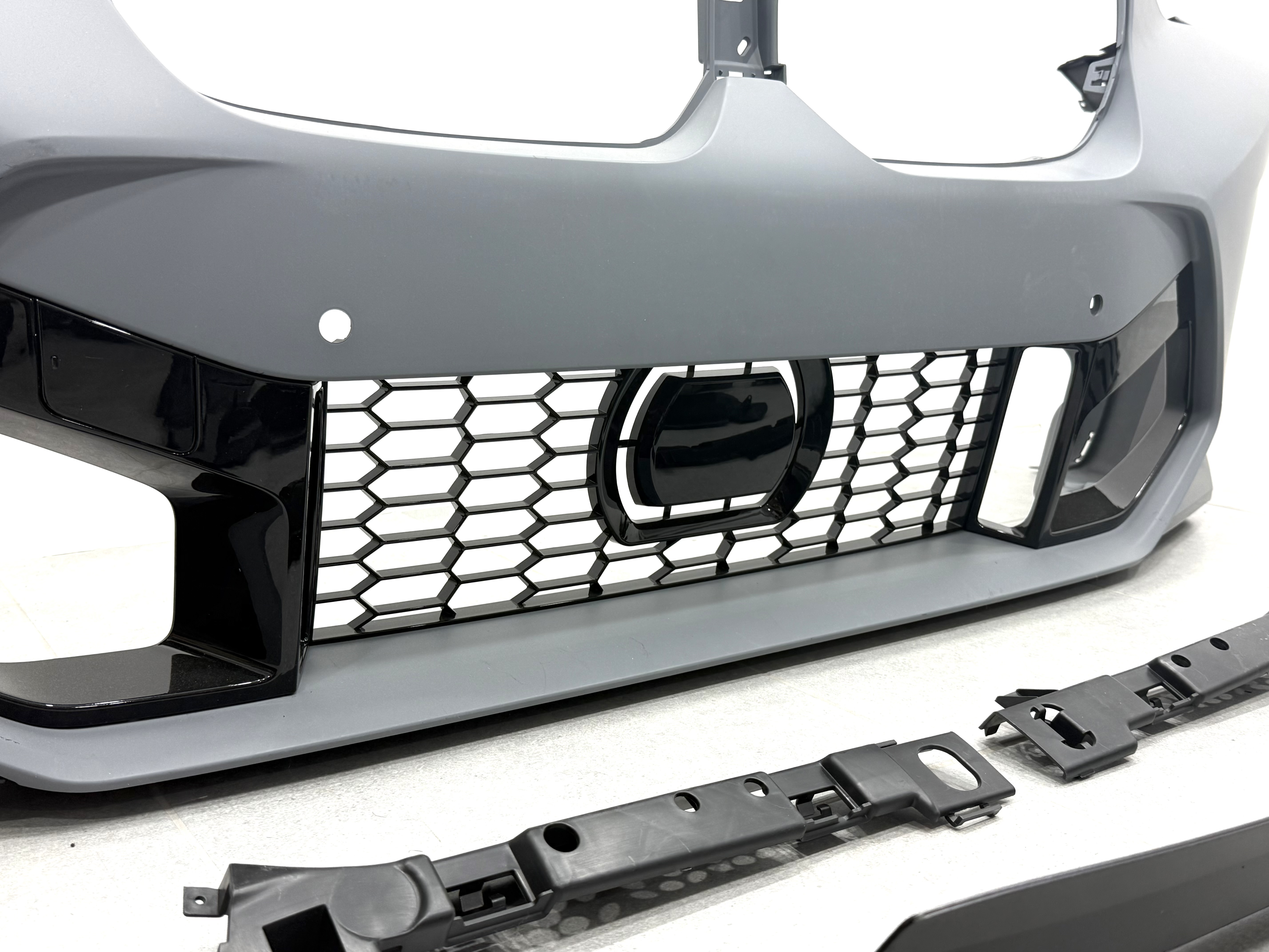 Обвіс X4M F98 LCI до BMW X4 G02 F98 2022-2024 (бампера в зборі, арки, пороги, молдинги, вих. труби) 3