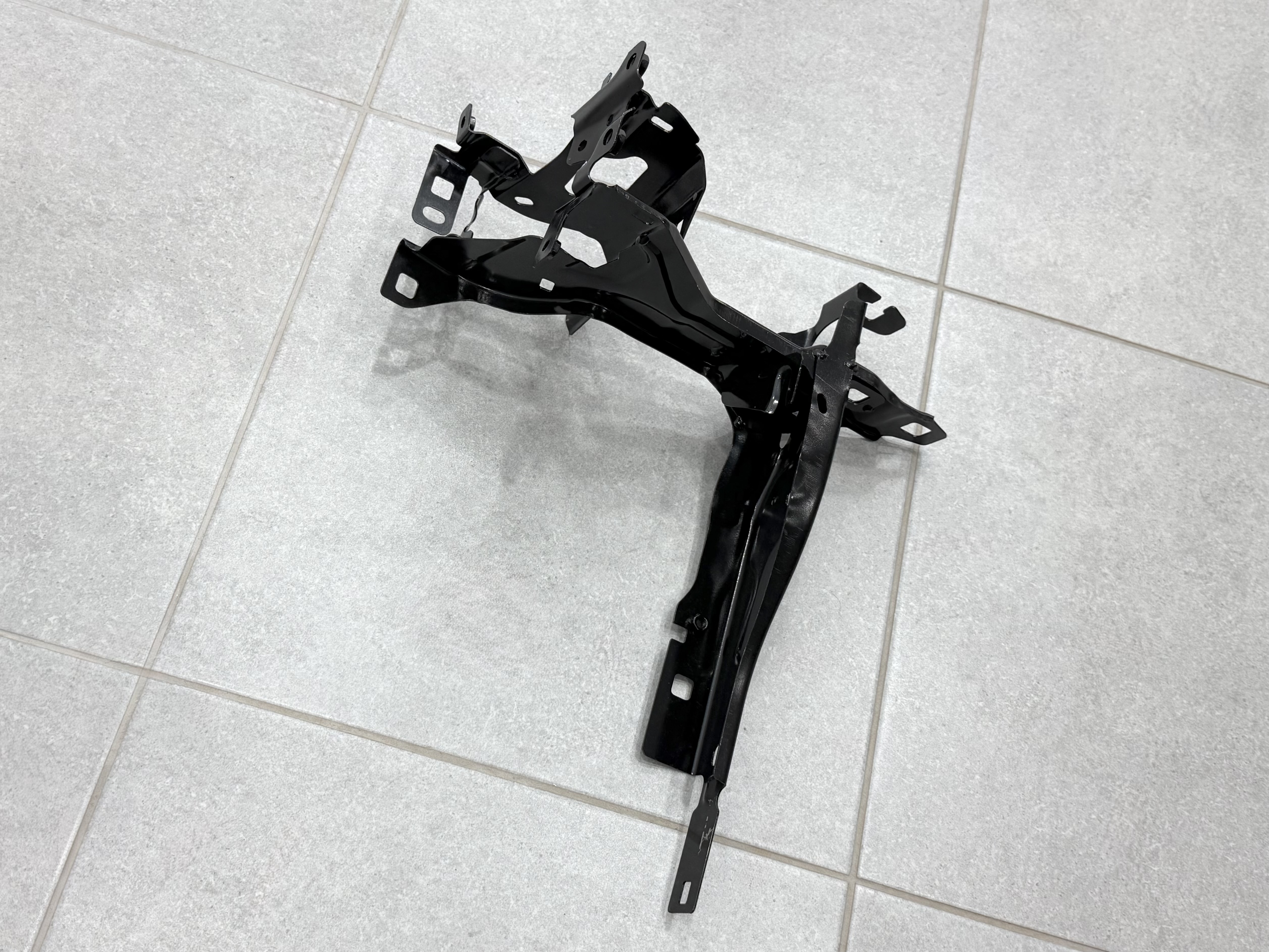 Кронштейн правого окуляра 51647422294 для BMW 3 series G20 G21 3