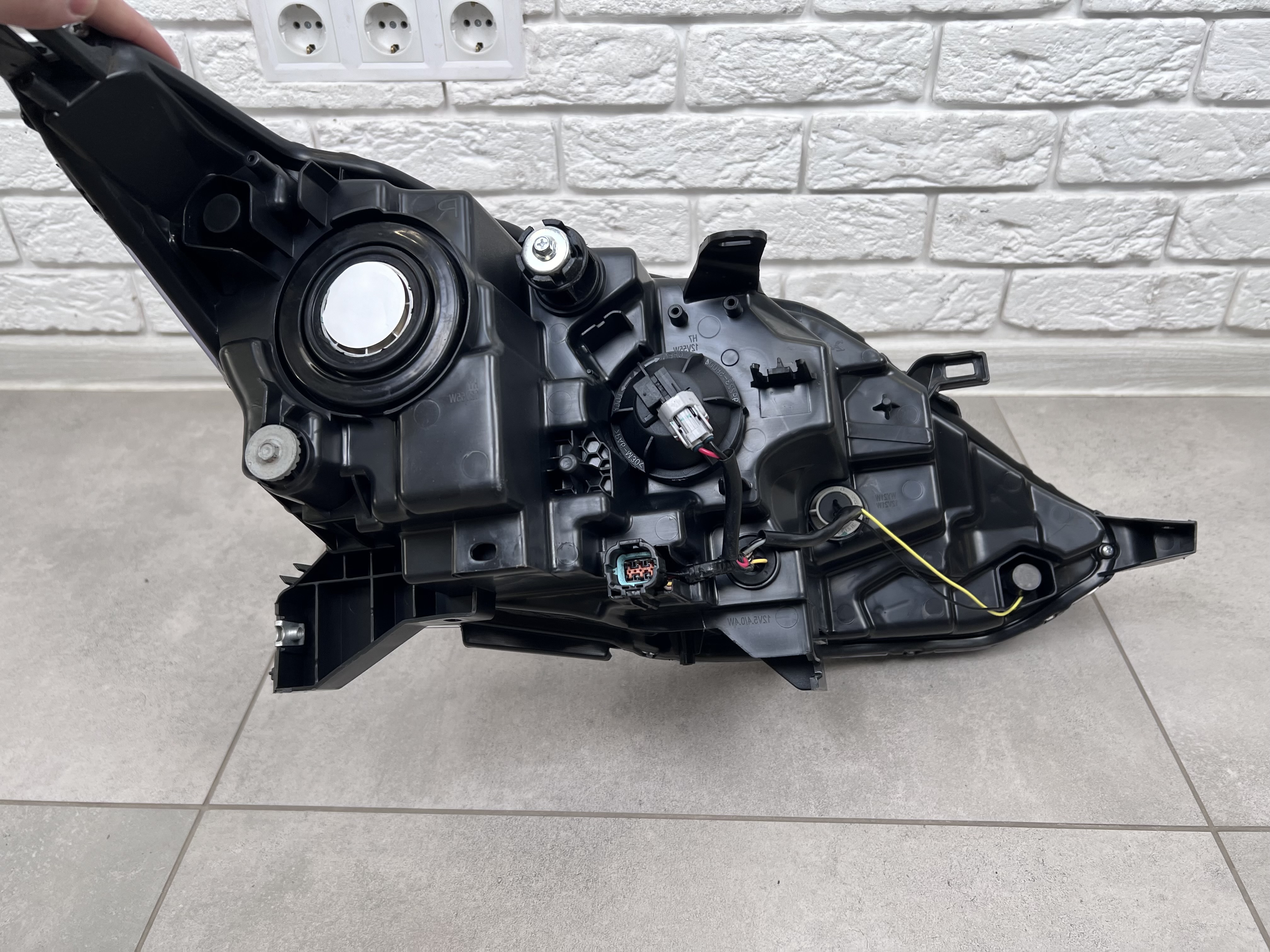 Ліва фара галоген Nissan Rogue Sport 2015-2019 2