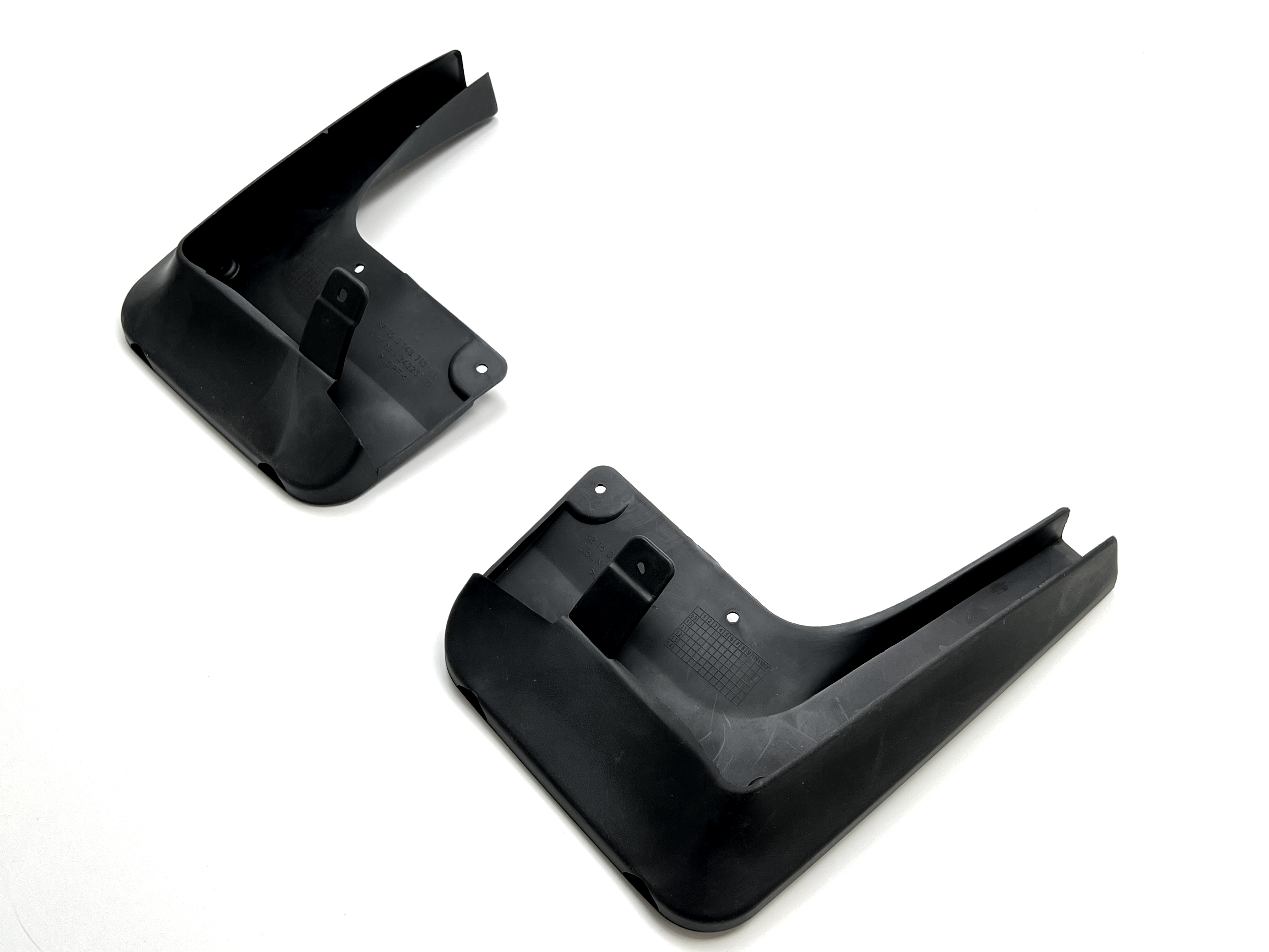 Бризковики передні BMW 5 E60/E61 2003-2010 2шт. 4